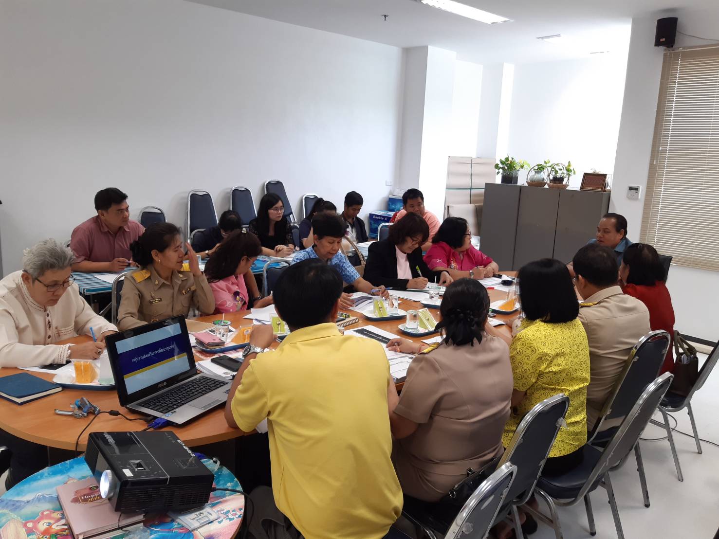 ราชบุรีประชุมขับเคลื่อนกิจกรรมตามยุทธศาสตร์  กรมการพัฒนาชุมชนประจำปี 2563