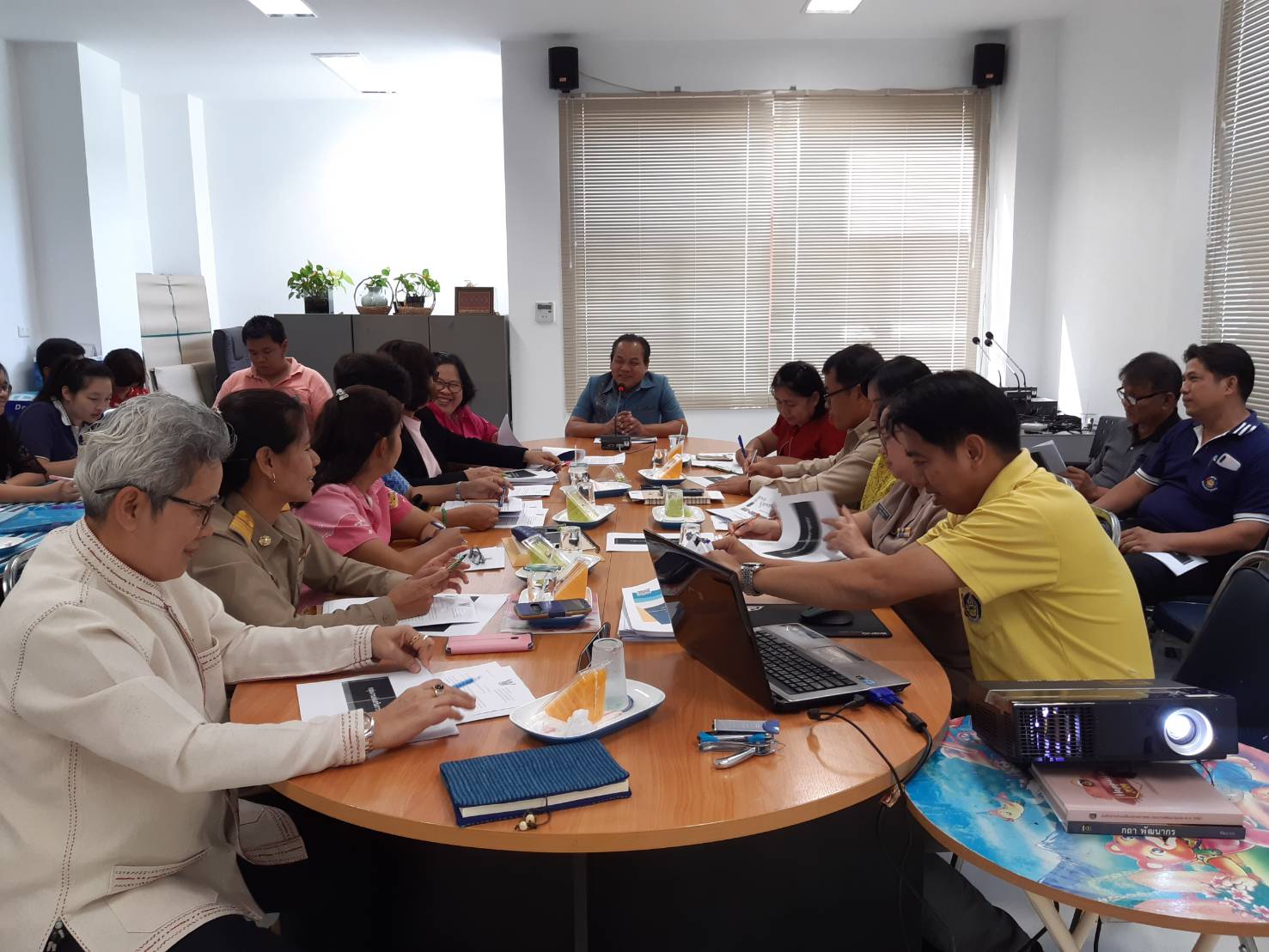 ราชบุรีประชุมขับเคลื่อนกิจกรรมตามยุทธศาสตร์  กรมการพัฒนาชุมชนประจำปี 2563