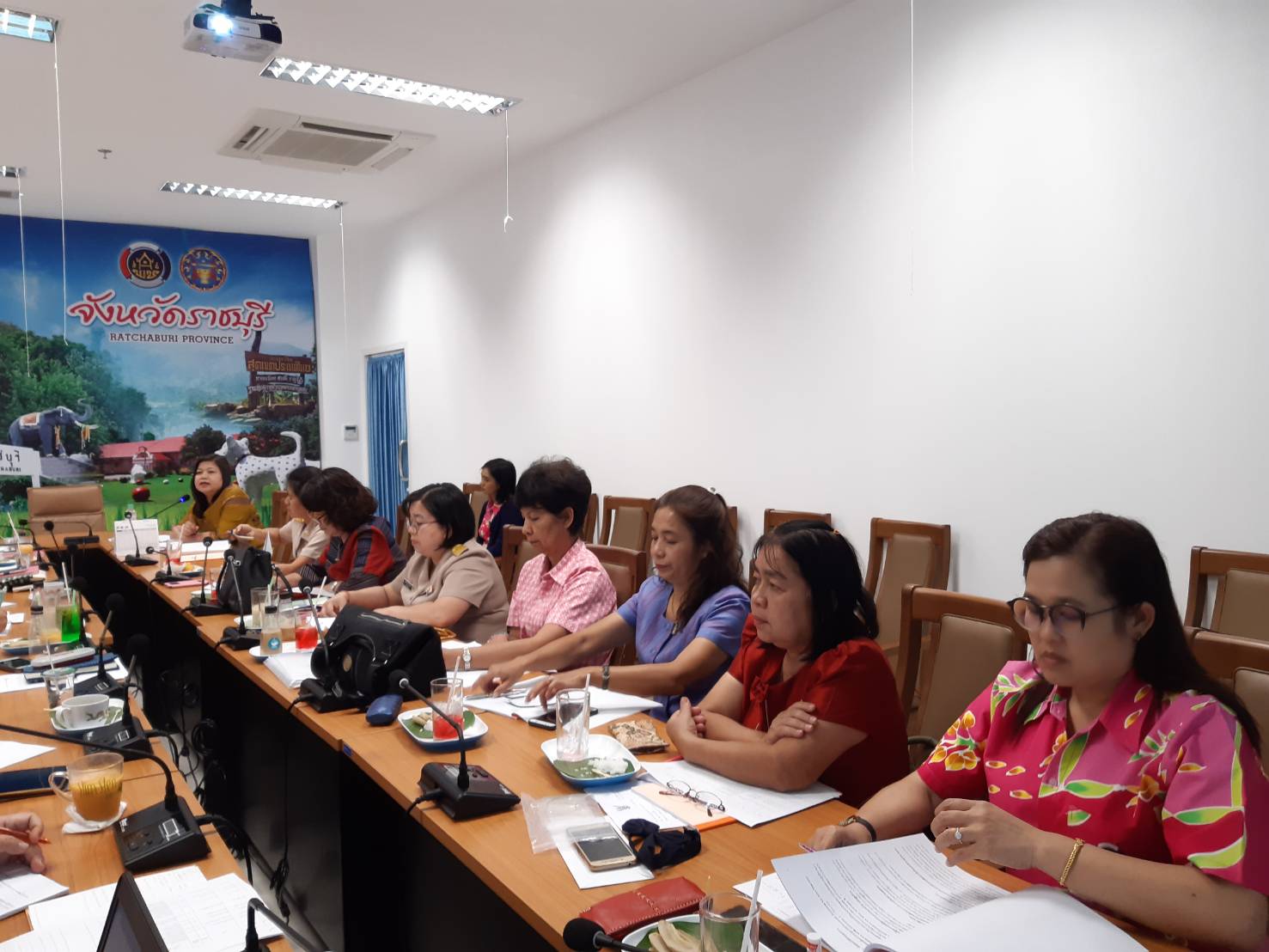 ราชบุรีประชุมพัฒนาการจังหวัด/หัวหน้ากลุ่มงาน/หัวหน้าฝ่าย/พัฒนาการอำเภอ/นักวิชาการพัฒนาชุมชนจังหวัด ครั้งที่ 2/2563