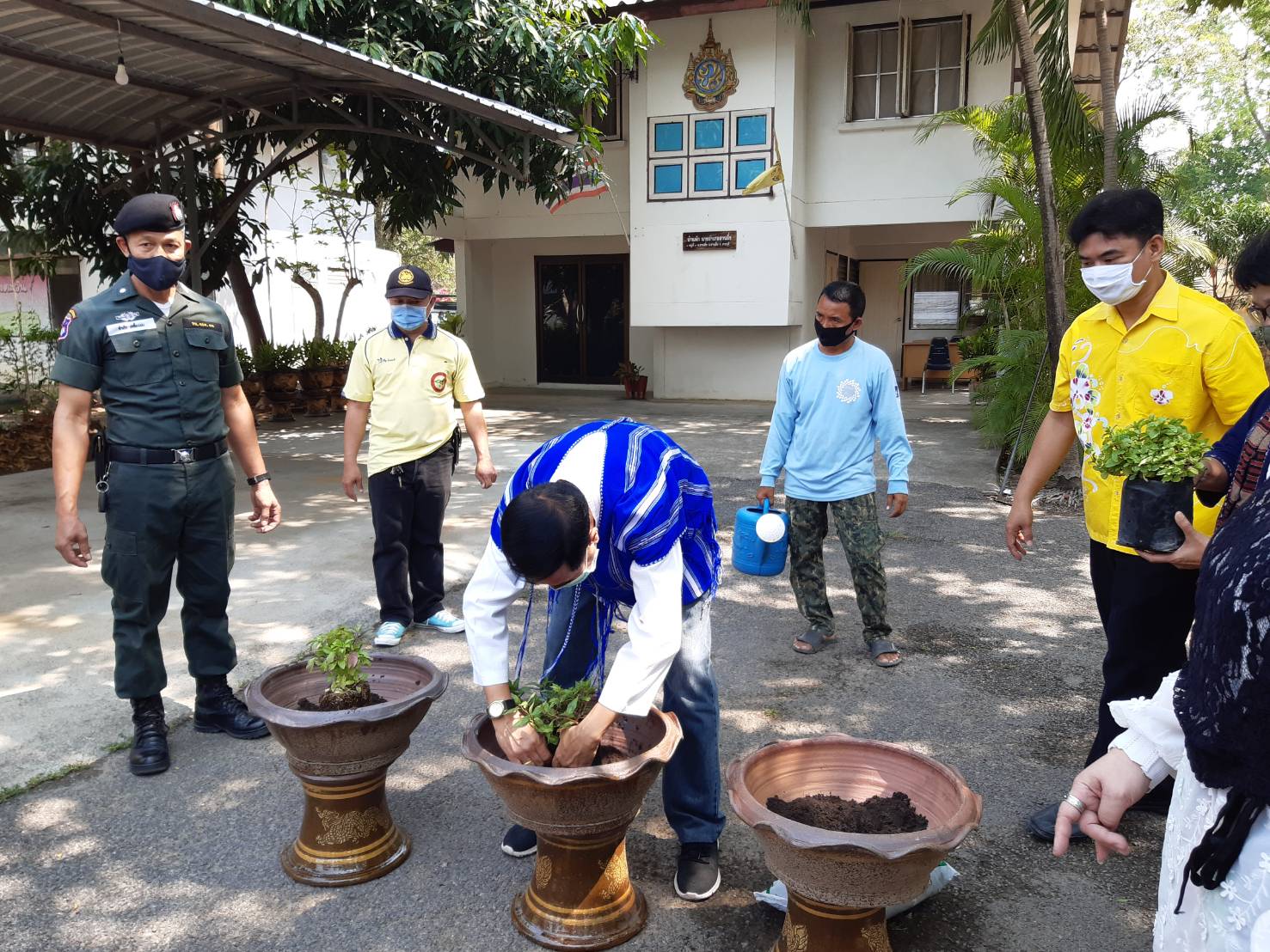 @ราชบุรี## อำเภอสวนผึ้งร่วมกับกองทุนพัฒนาบทบาทสตรีอำเภอสวนผึ้ง ผนึกกำลังขับเคลื่อนปฏิบัติการ 90 วัน “ปลูกผักสวนครัว เพื่อสร้างความมั่นคงทางอาหาร”