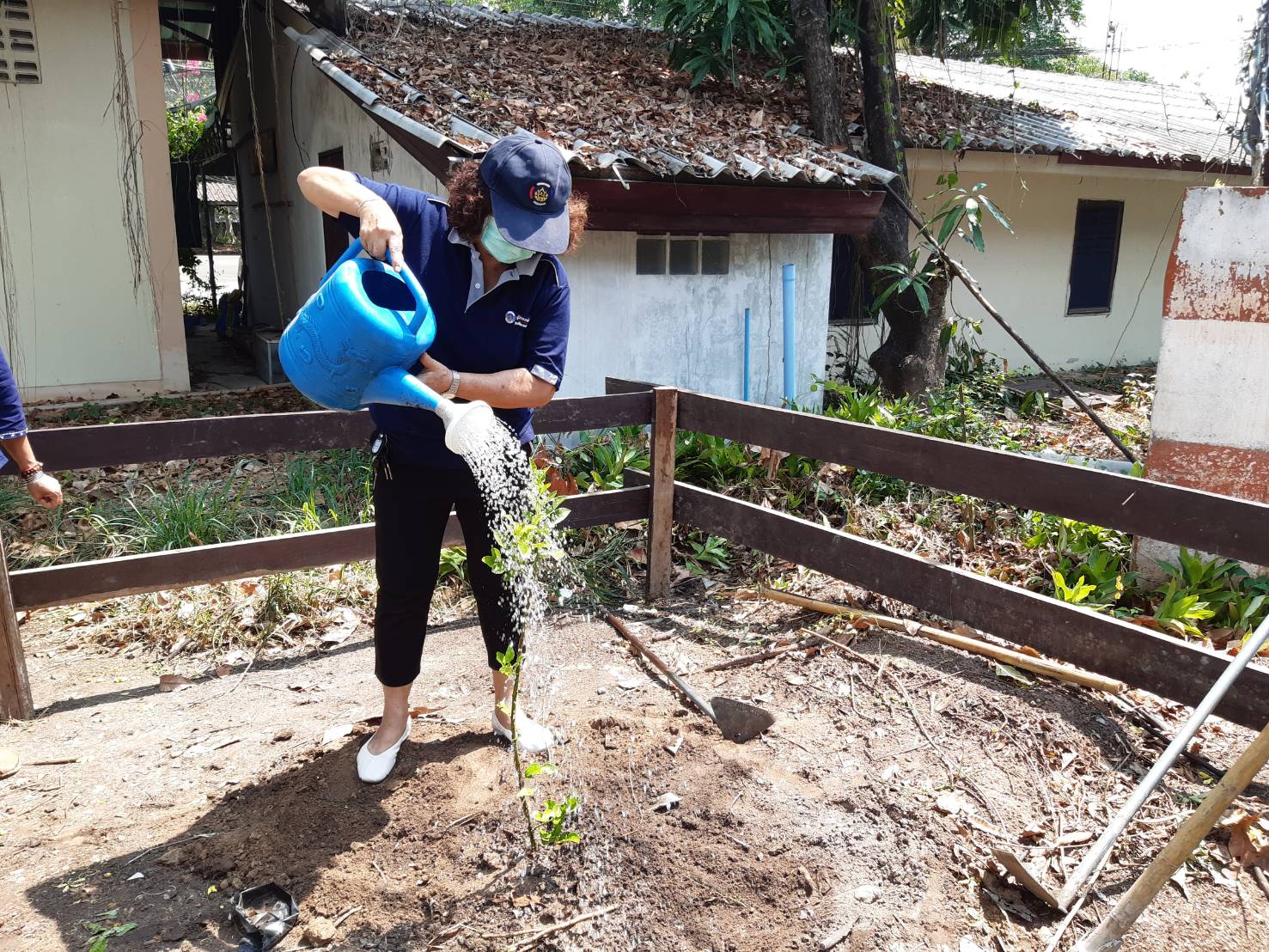 @ราชบุรี## อำเภอสวนผึ้งร่วมกับกองทุนพัฒนาบทบาทสตรีอำเภอสวนผึ้ง ผนึกกำลังขับเคลื่อนปฏิบัติการ 90 วัน “ปลูกผักสวนครัว เพื่อสร้างความมั่นคงทางอาหาร”