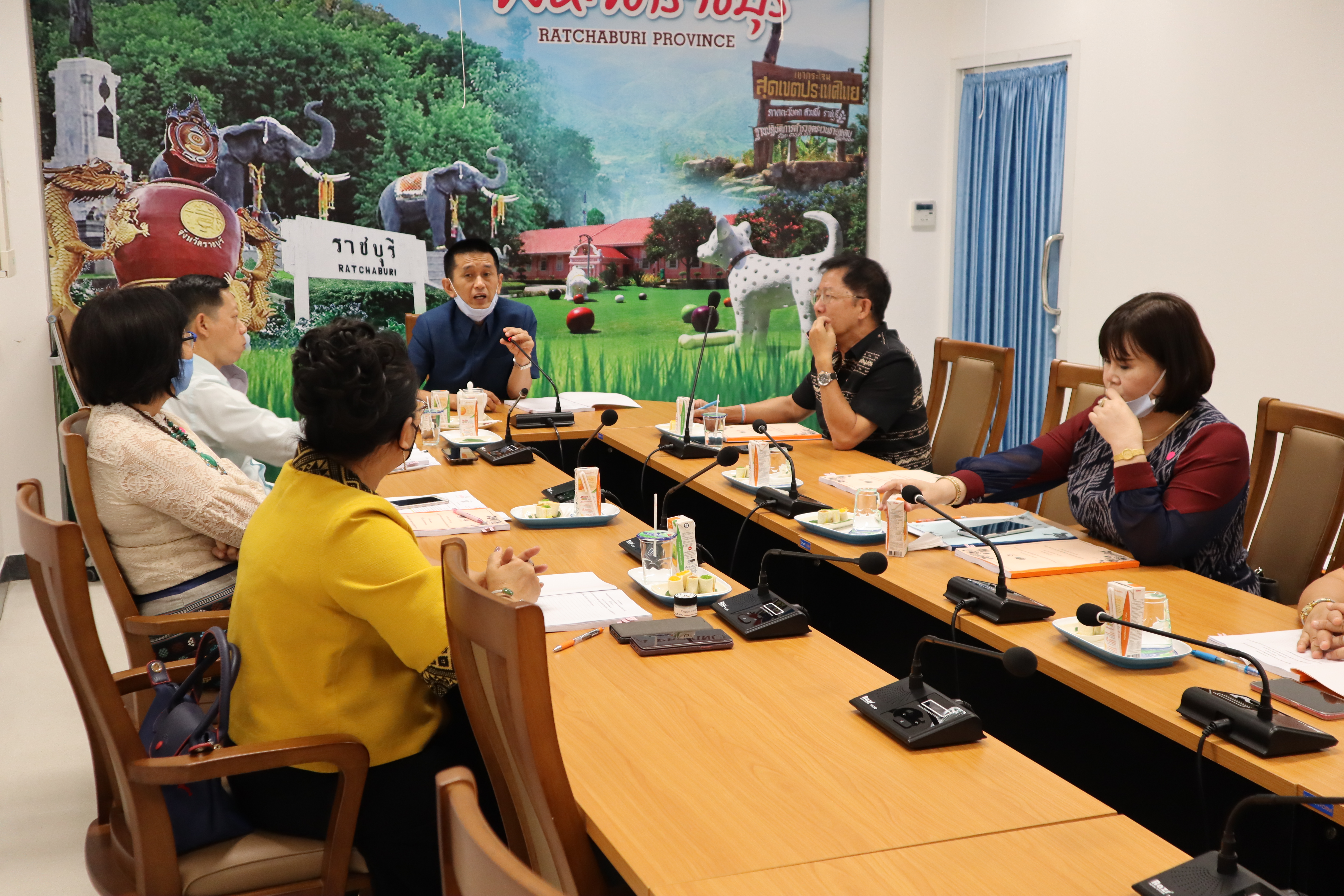 ราชบุรี “ประชุมคณะอนุกรรมการบริหารกองทุนพัฒนาบทบาทสตรี ครั้งที่ 6/2563”