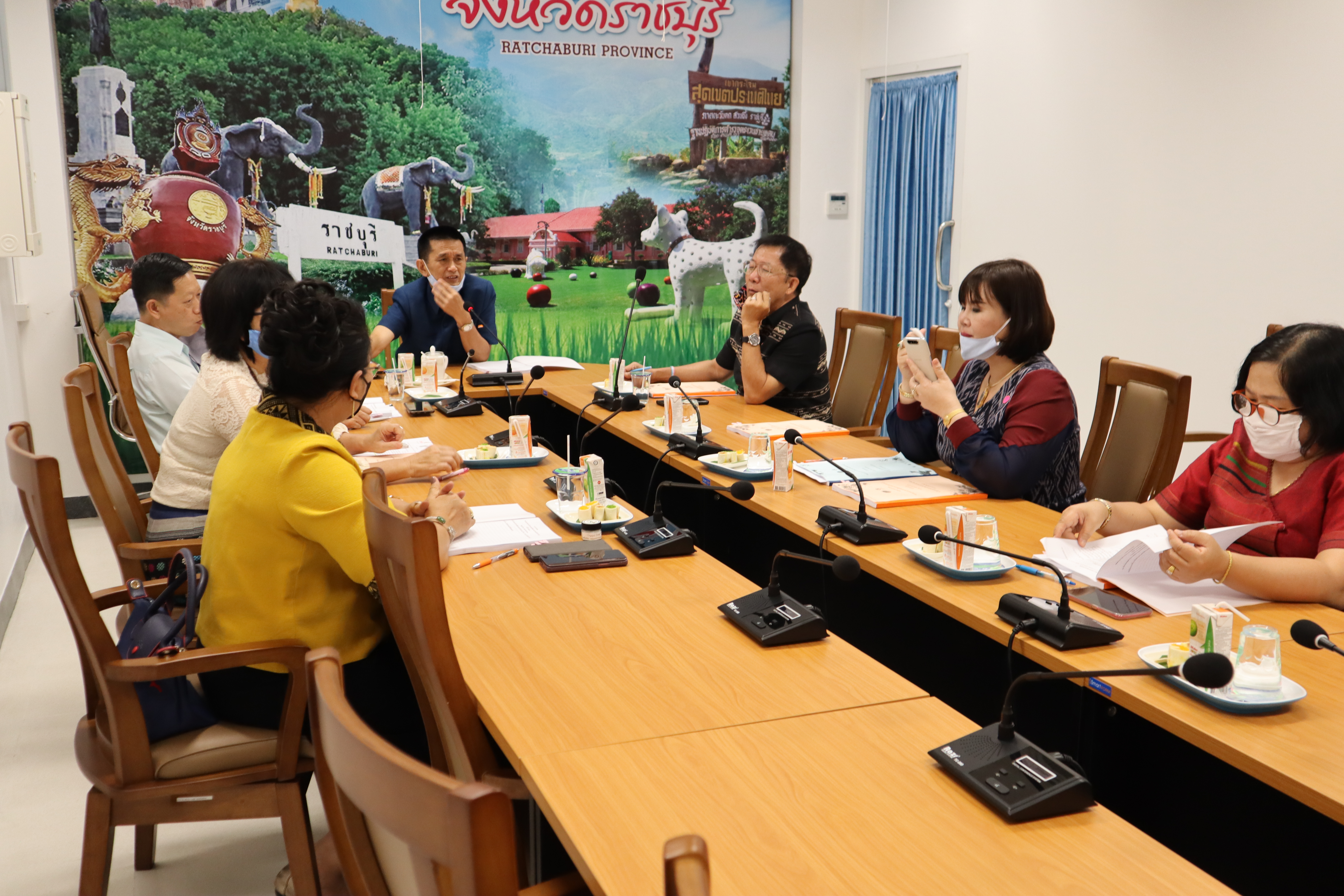 ราชบุรี “ประชุมคณะอนุกรรมการบริหารกองทุนพัฒนาบทบาทสตรี ครั้งที่ 6/2563”