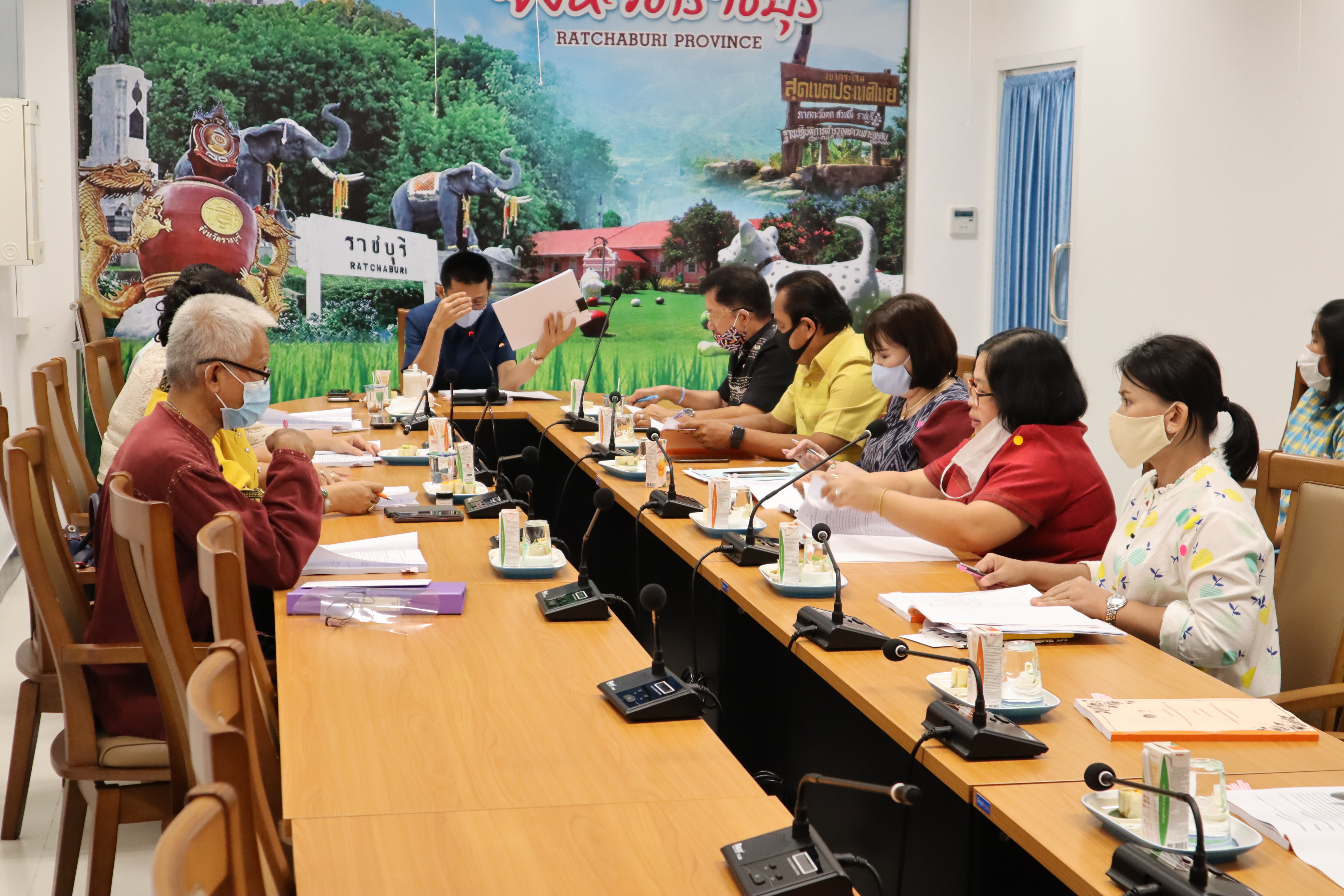 ราชบุรี “ประชุมคณะอนุกรรมการบริหารกองทุนพัฒนาบทบาทสตรี ครั้งที่ 6/2563”