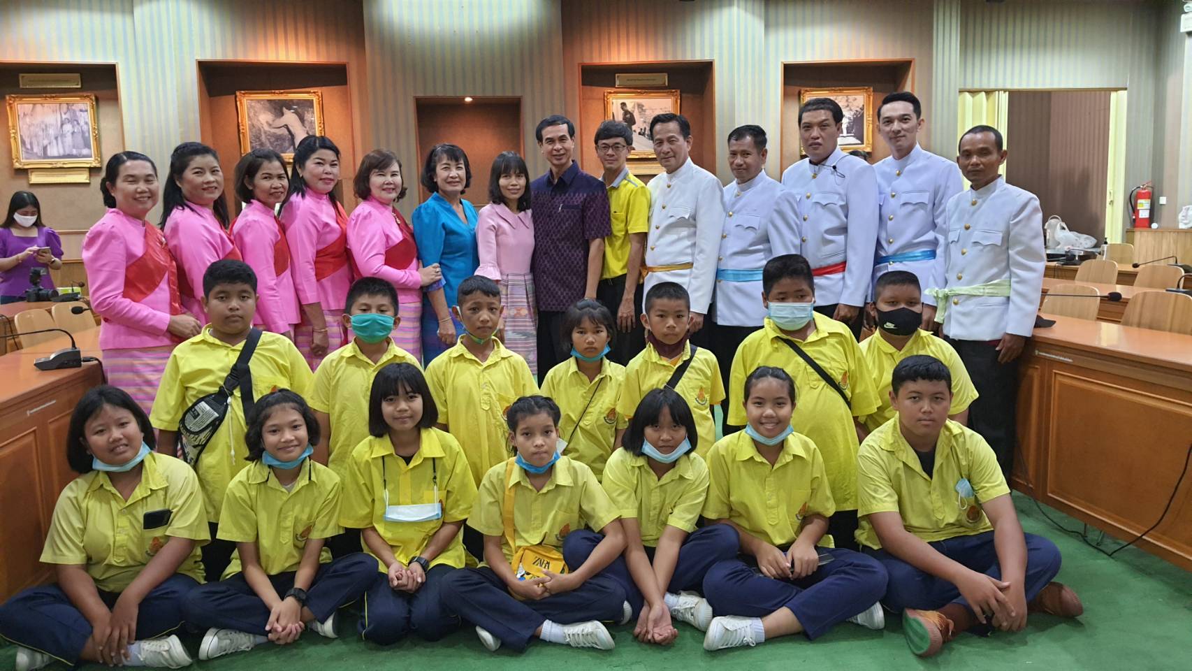 ราชบุรีจัดพิธีมอบรางวัลมหกรรมรวมพลังคนดีแห่งแผ่นดิน จังหวัดราชบุรี ประจำปี ๒๕๖๓