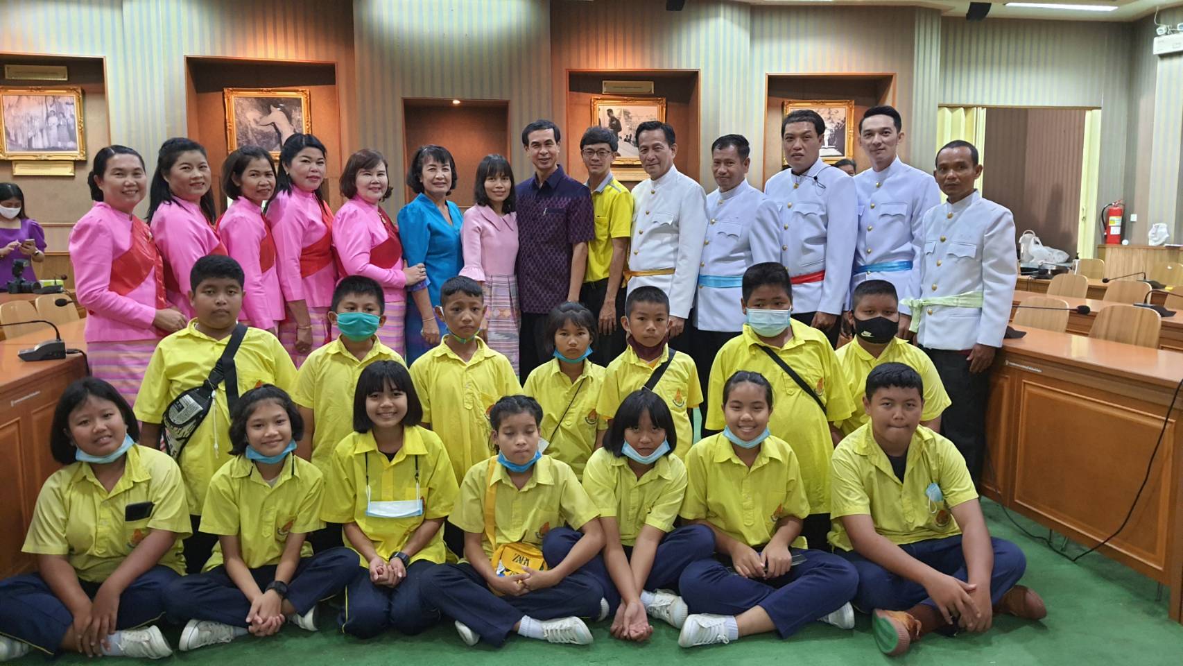 ราชบุรีจัดพิธีมอบรางวัลมหกรรมรวมพลังคนดีแห่งแผ่นดิน จังหวัดราชบุรี ประจำปี ๒๕๖๓