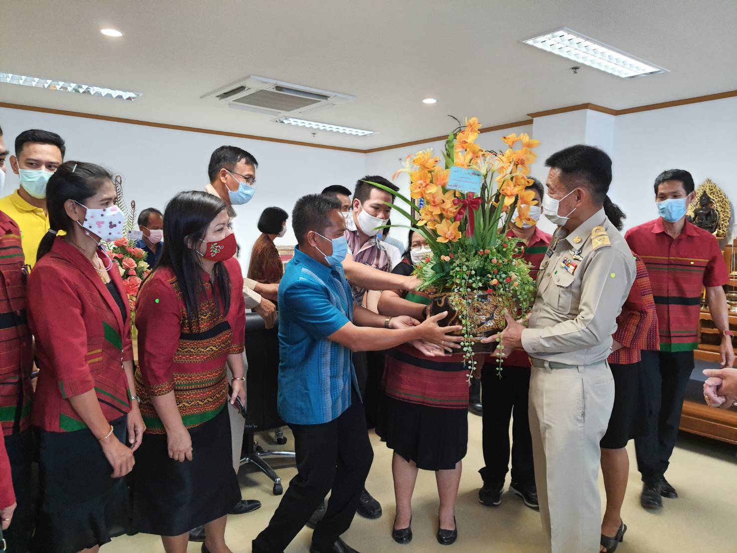 สพจ.ราชบุรี ร่วมต้อนรับผู้ว่าราชการจังหวัดราชบุรี