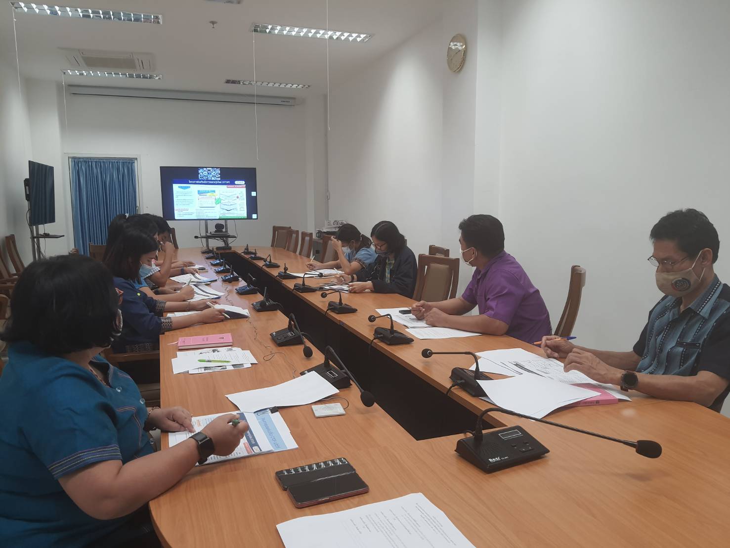 สพจ.ราชบุรี รับฟังการประชุมผ่านระบบวีดิทัศน์ทางไกล (Video Conference)