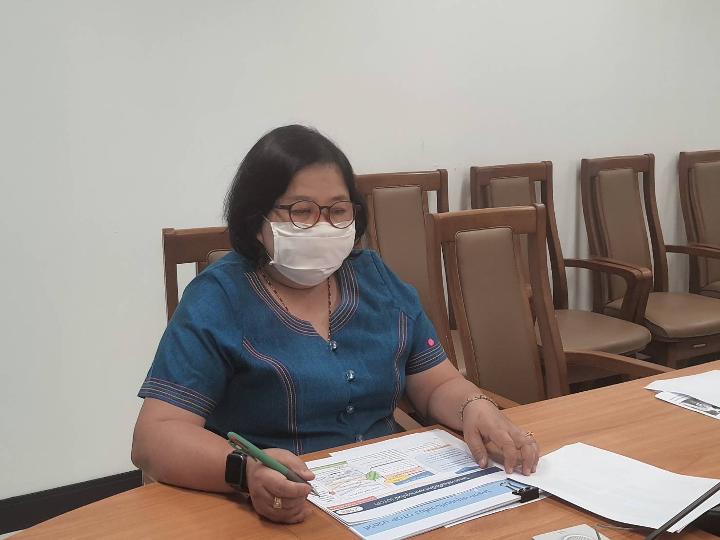 สพจ.ราชบุรี รับฟังการประชุมผ่านระบบวีดิทัศน์ทางไกล (Video Conference)