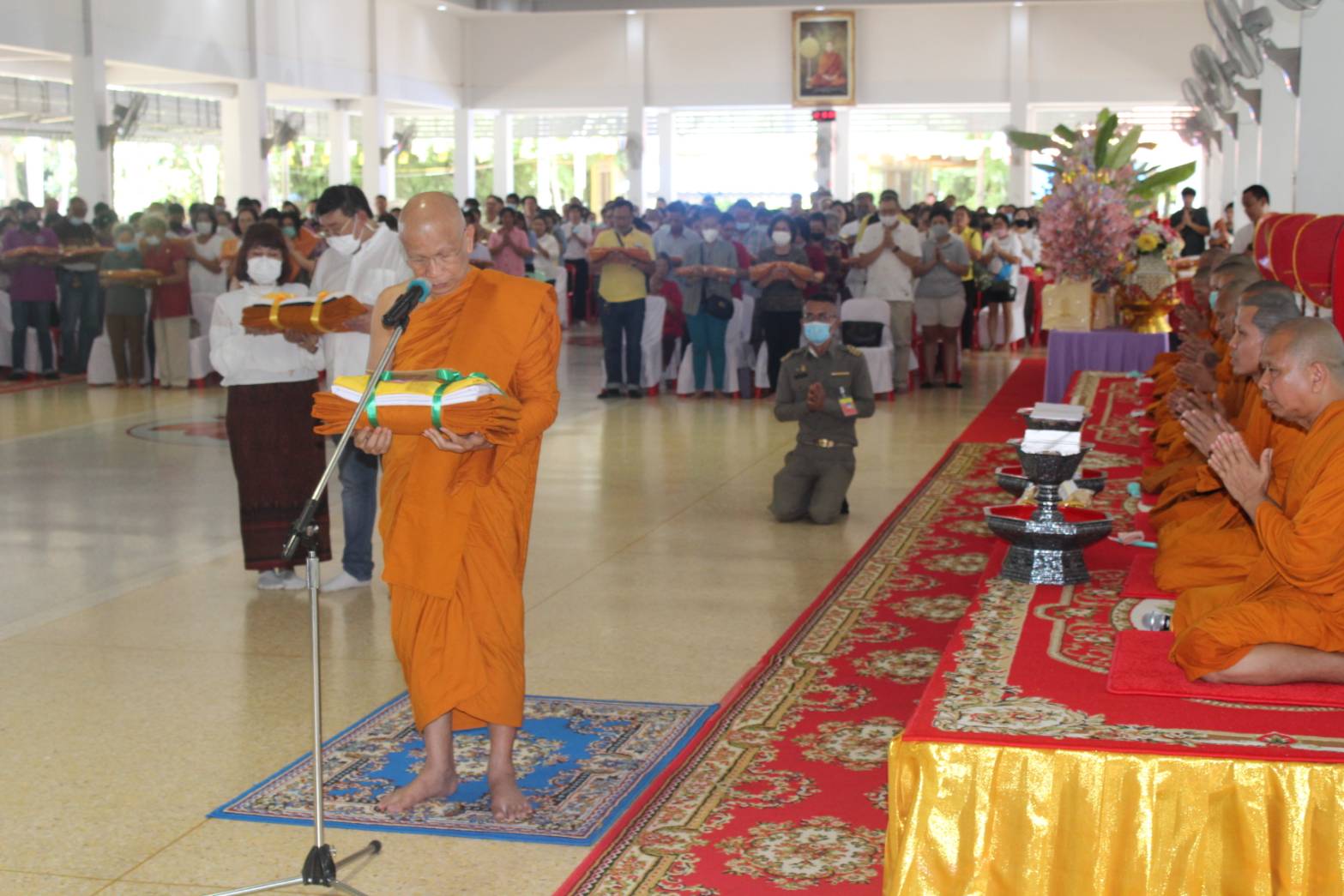 สพจ.ราชบุรี ร่วมถวายผ้าพระกฐิน