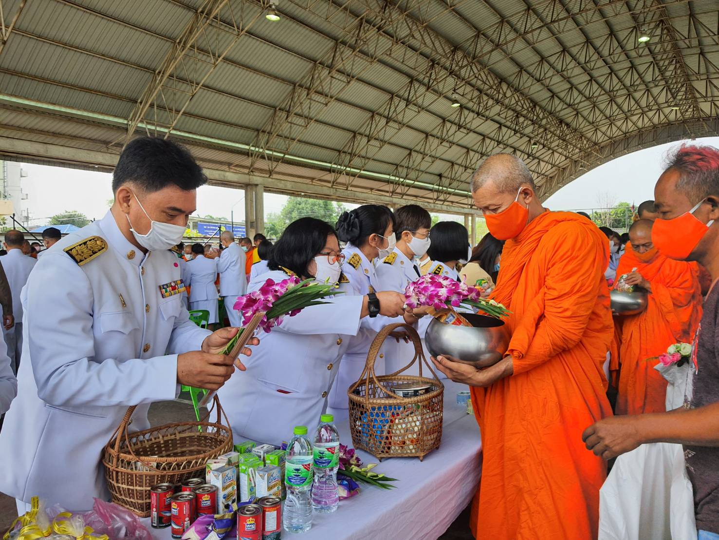 สพจ.ราชบุรี ร่วมพิธีบำเพ็ญกุศลและพิธีน้อมรำลึกเนื่องในวันคล้ายวันสวรรคตพระบาทสมเด็จพระบรมชนกาธิเบศ มหาภูมิพลอดุลยเดชมหาราช บรมนาถบพิตร