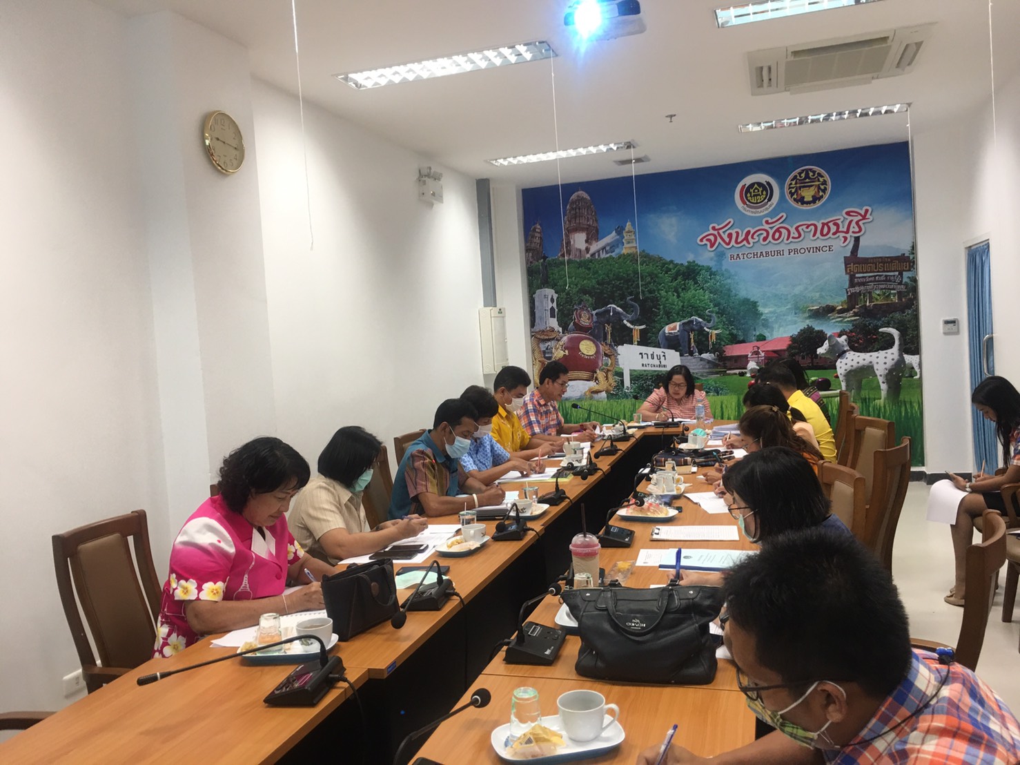 สพจ.ราชบุรี ประชุมพัฒนาการจังหวัด/ผู้อำนวยการกลุ่มงาน/พัฒนาการอำเภอ และนักวิชาการพัฒนาชุมชนจังหวัด ครั้งที่ 6/2563