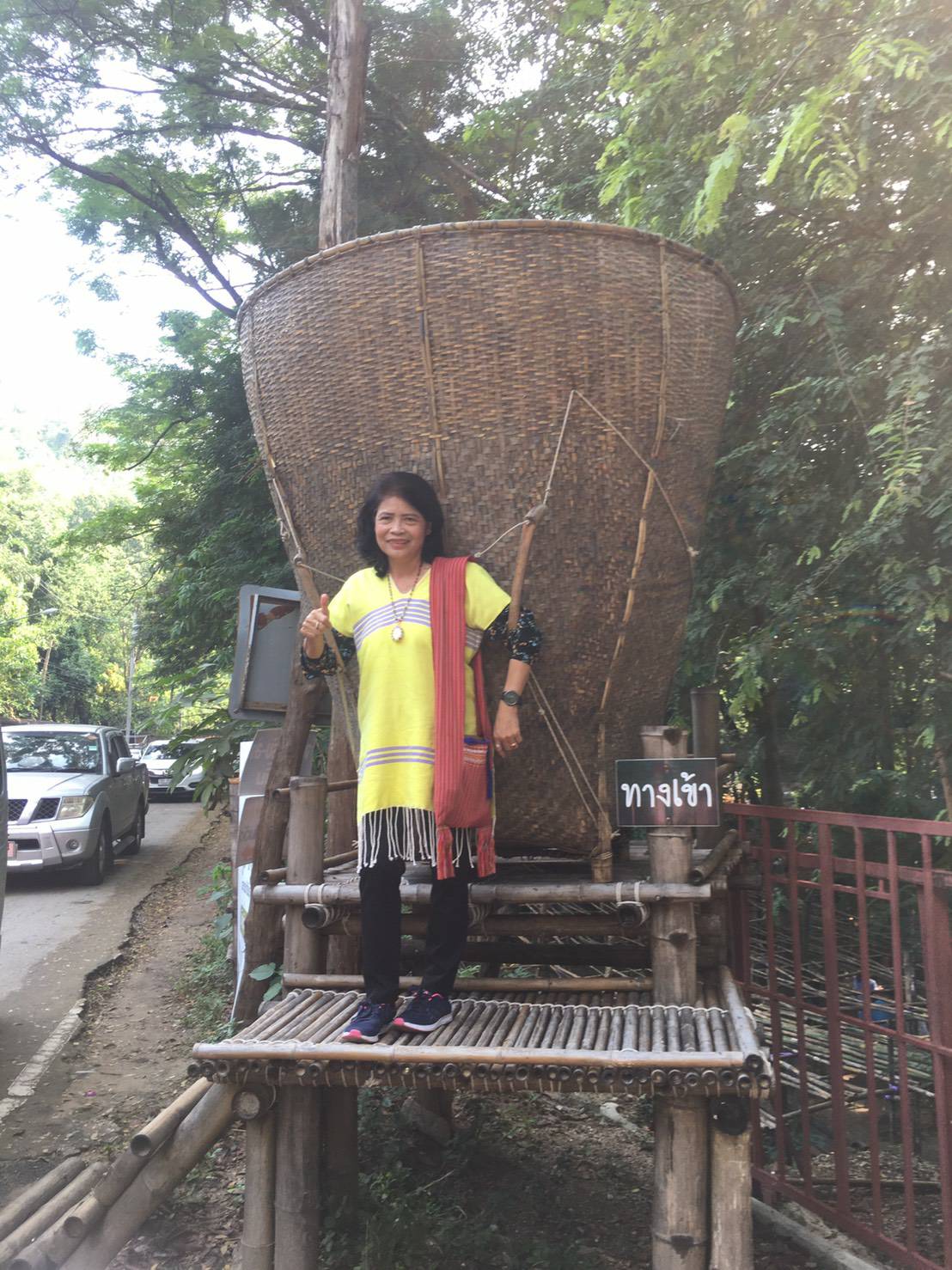 พจ.ราชบุรี เยี่ยมชมชุมชนท่องเที่ยว OTOP นวัตวิถี