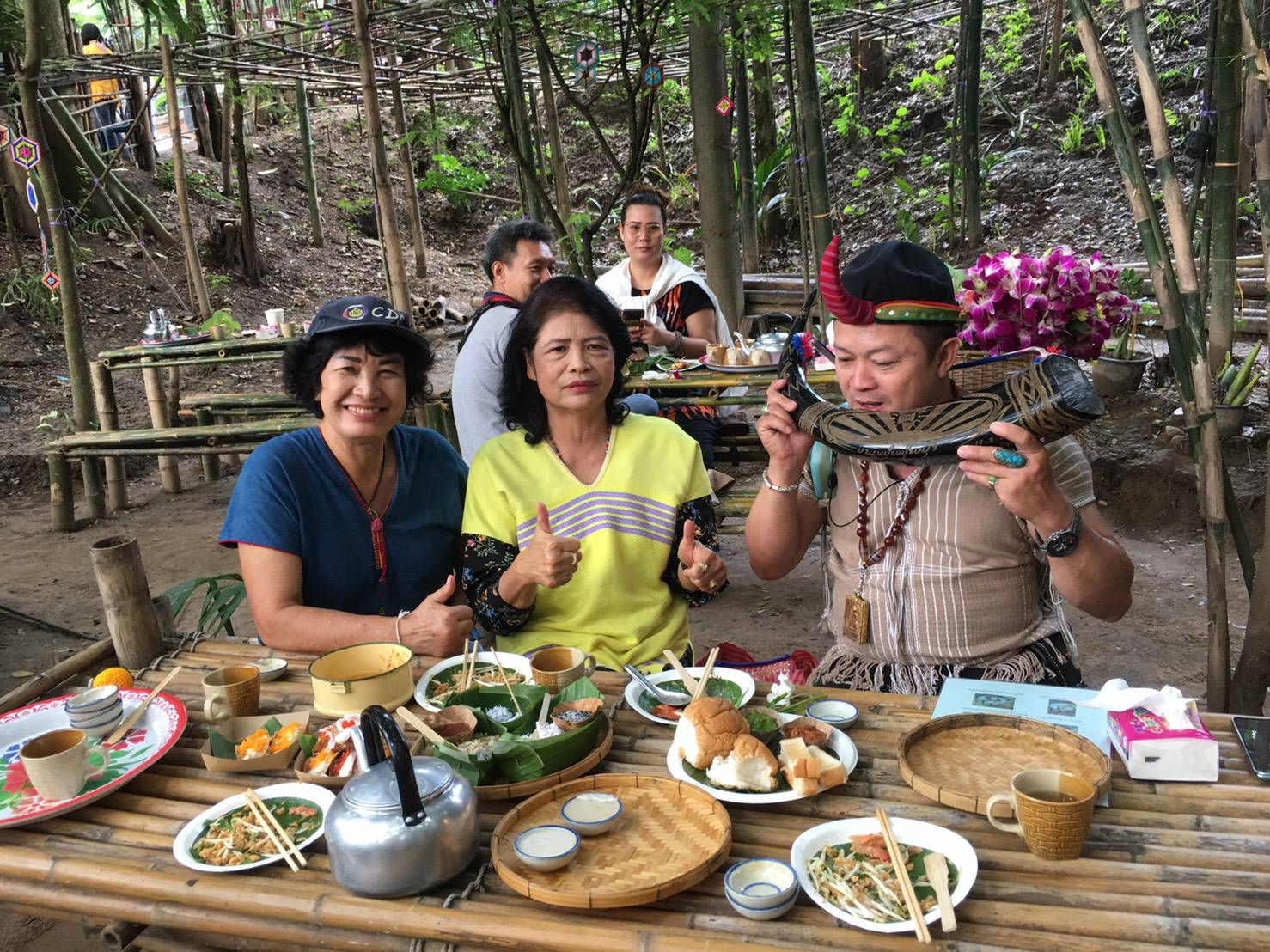 พจ.ราชบุรี เยี่ยมชมชุมชนท่องเที่ยว OTOP นวัตวิถี