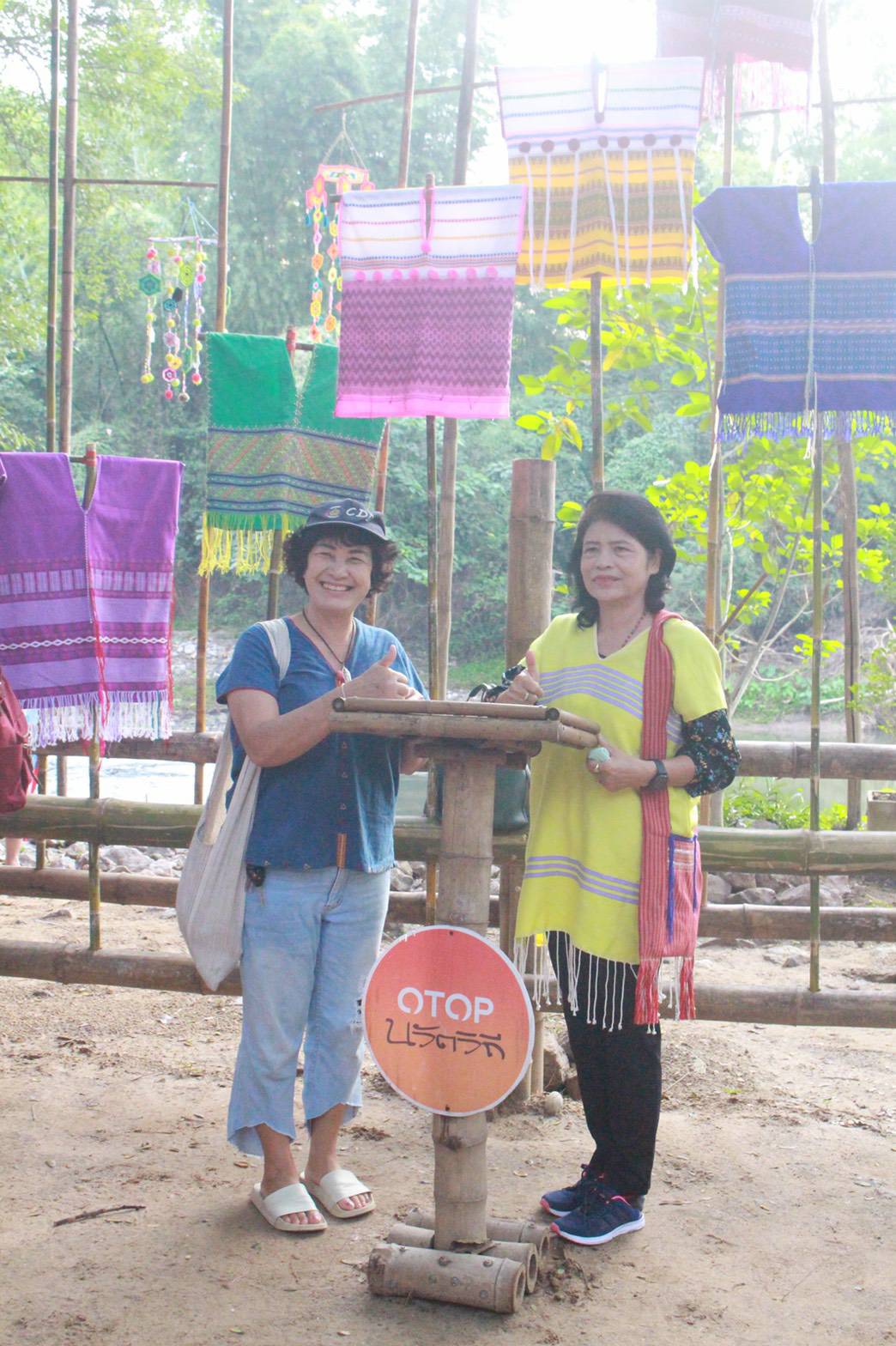 พจ.ราชบุรี เยี่ยมชมชุมชนท่องเที่ยว OTOP นวัตวิถี