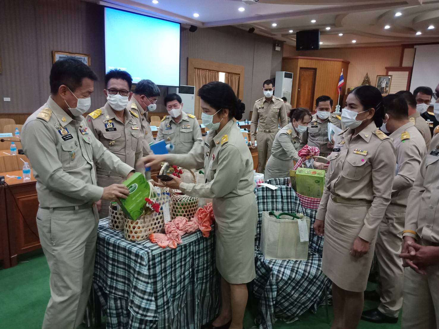 พช.ราชบุรี ประชุมหัวหน้าส่วนราชการจังหวัดราชบุรี ครั้งที่ 11/2563 ประจำเดือนพฤศจิกายน 2563