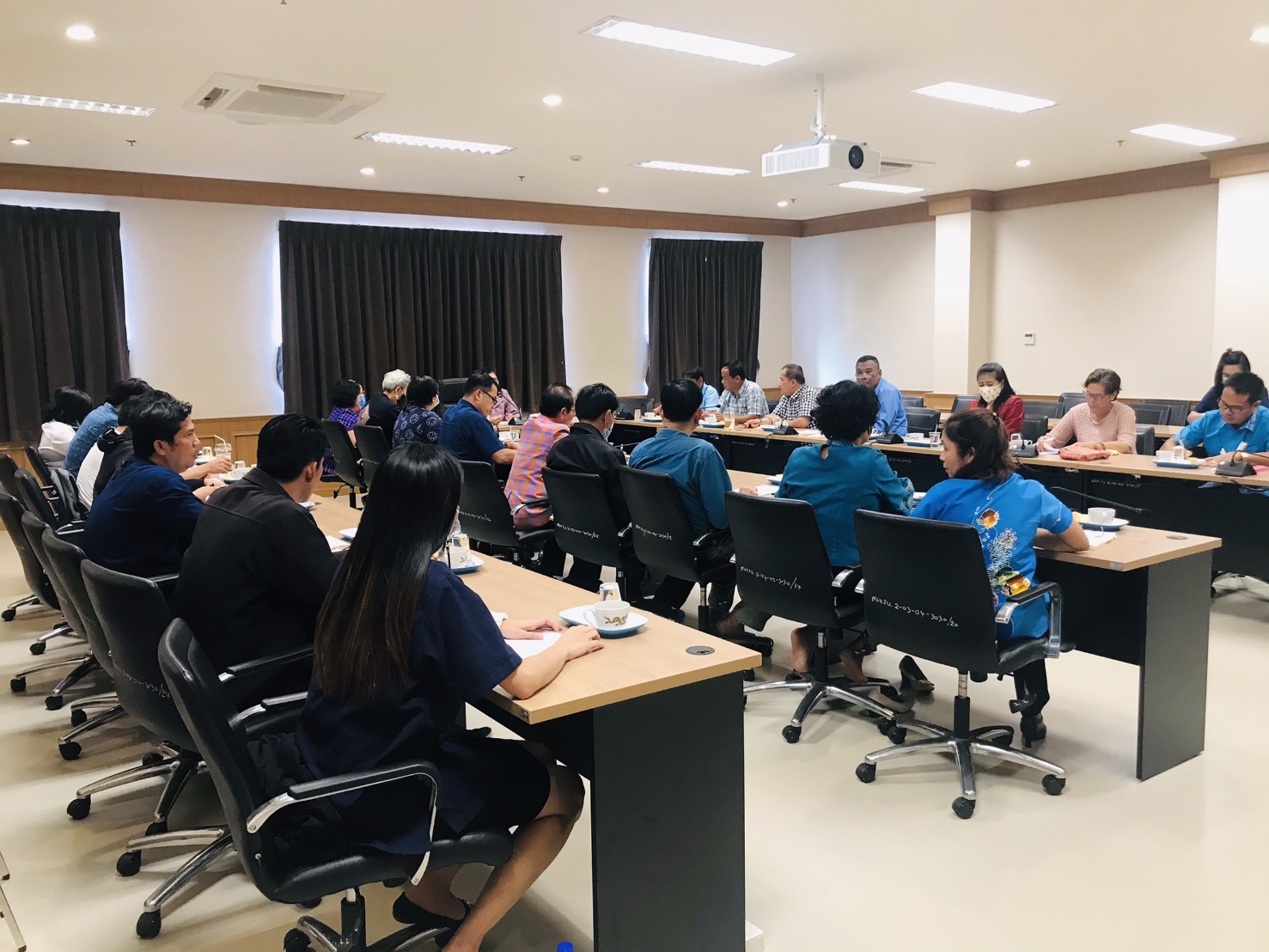 พช.ราชบุรี ประชุมเครือข่ายกองทุนแม่ของแผ่นดิน