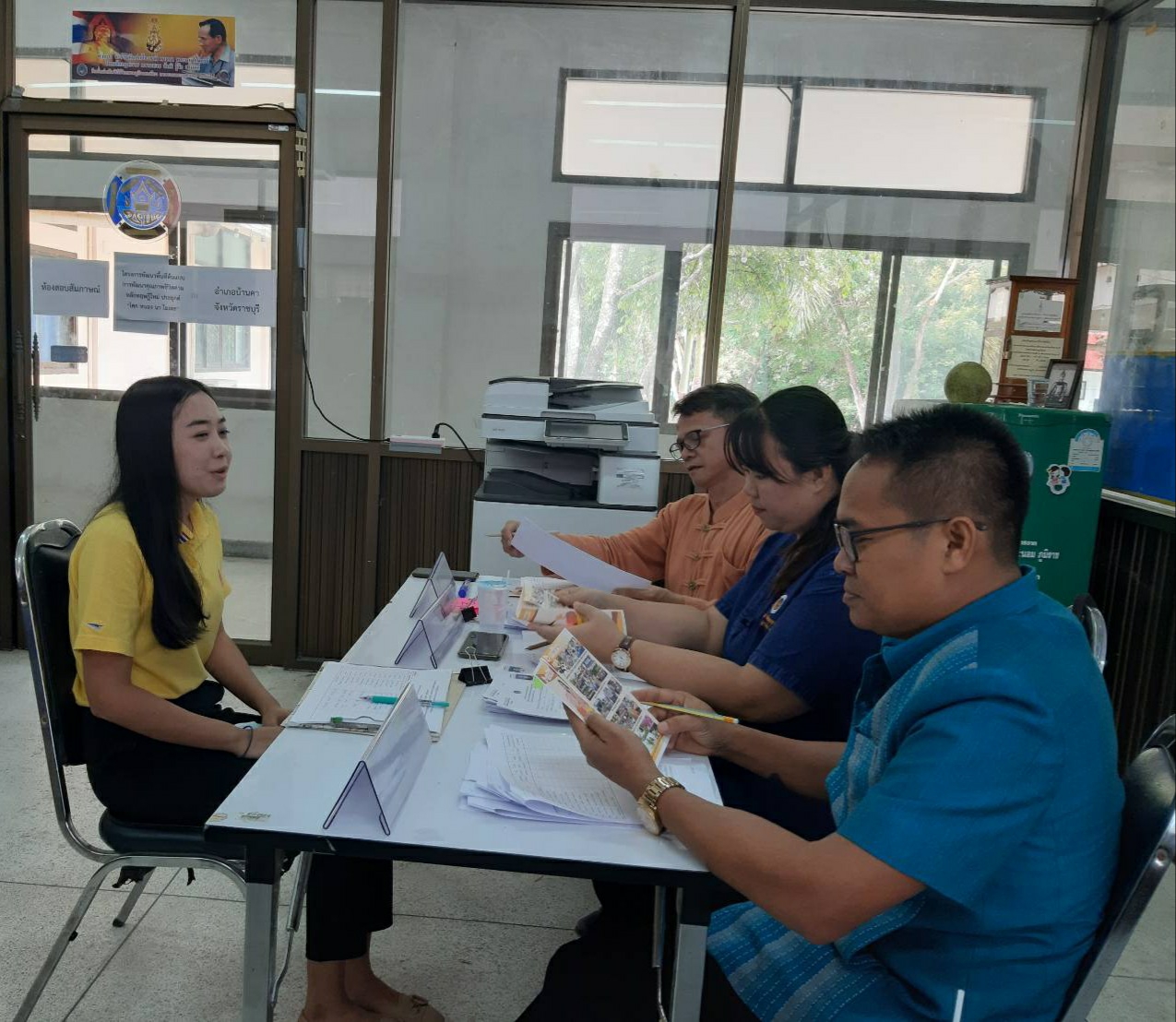 ? พจ.ราชบุรี​ พร้อมทีมงานลงพื้นที่ติดตาม สังเกตการณ์การดำเนินการคัดเลือกบุคคลเพื่อจัดจ้างเป็นลูกจ้างเหมาบริการฯ โดยวิธีการสอบสัมภาษณ์