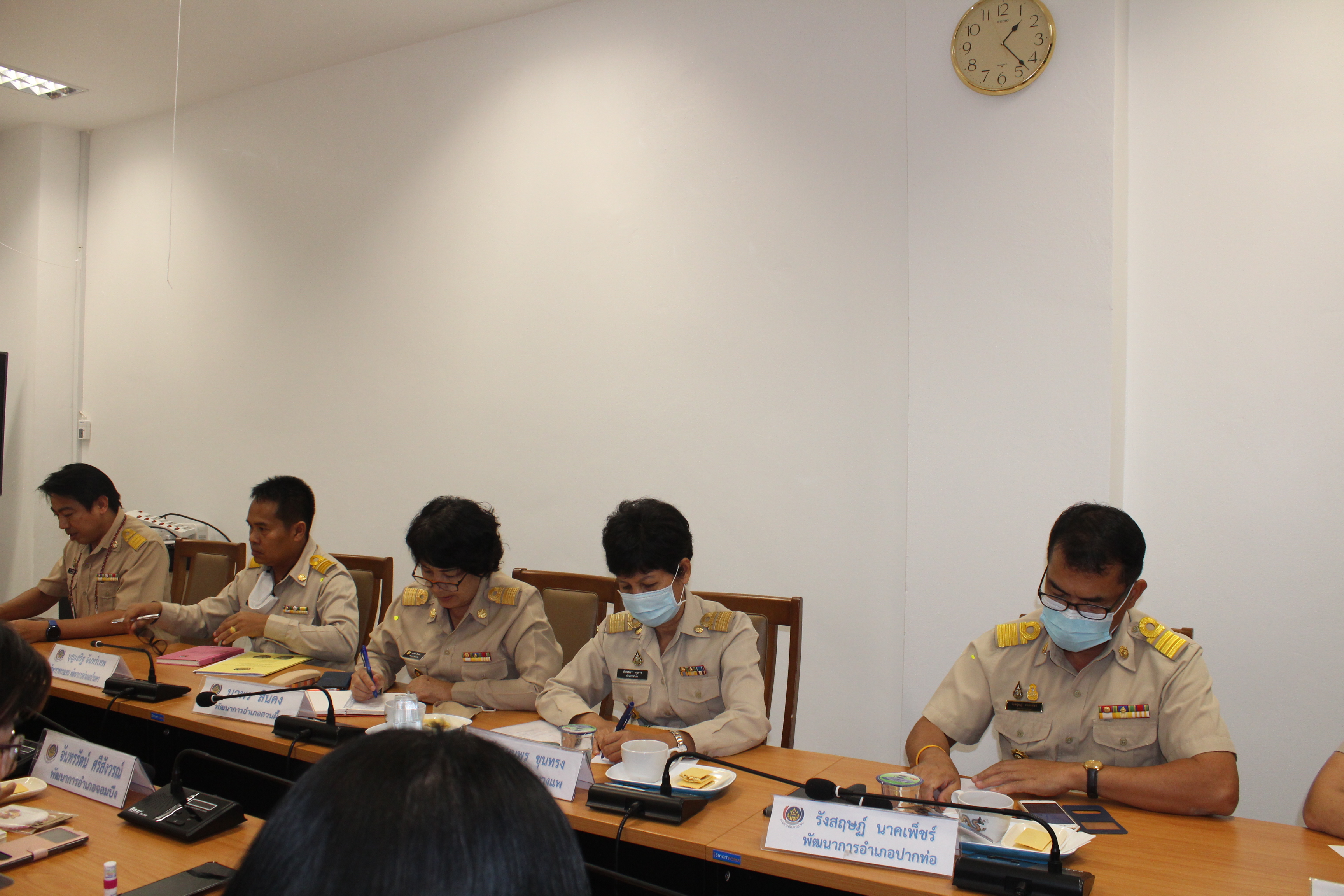 พช.ราชบุรี ประชุมรับมอบนโยบายการปฏิบัติราชการ