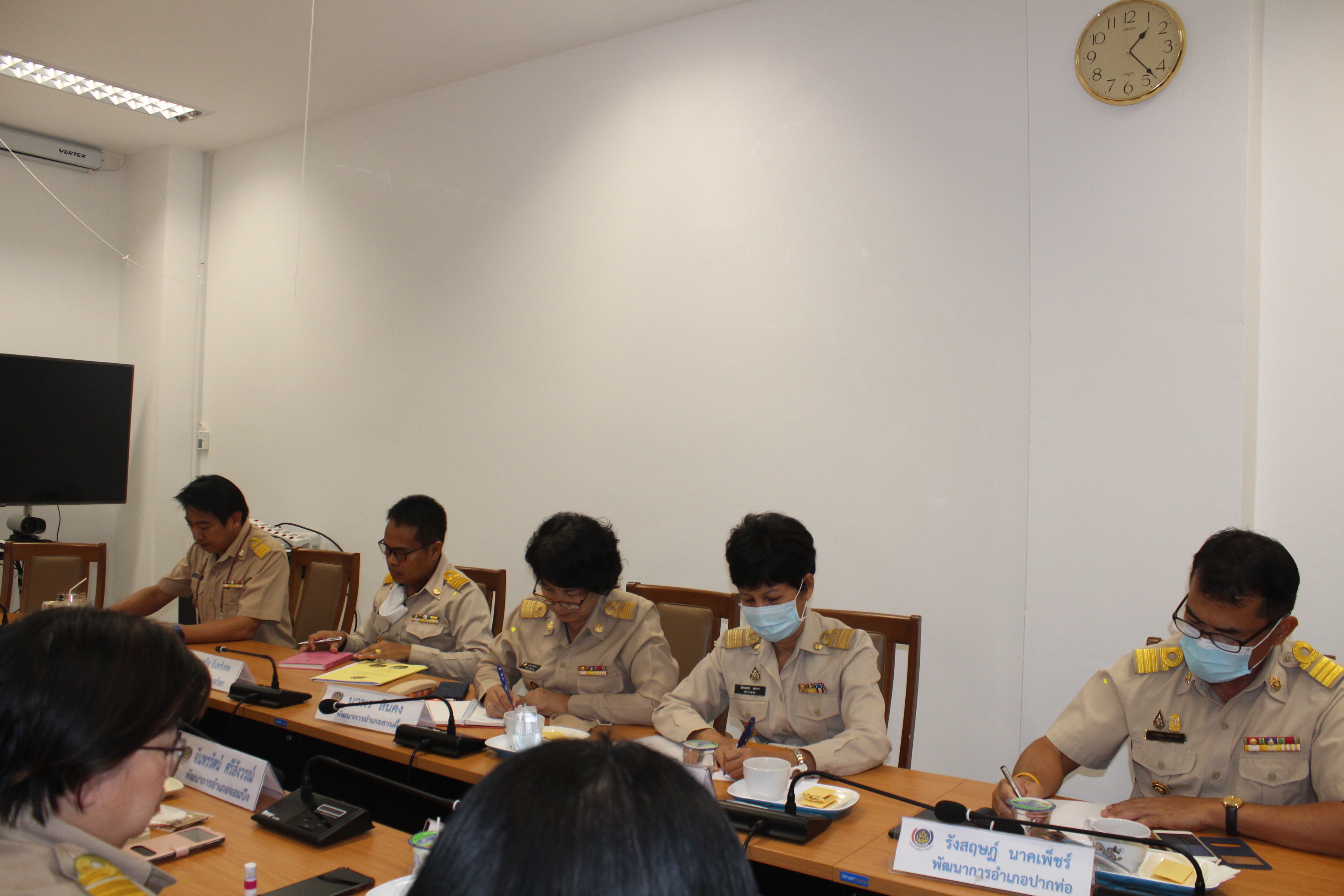 พช.ราชบุรี ประชุมรับมอบนโยบายการปฏิบัติราชการ