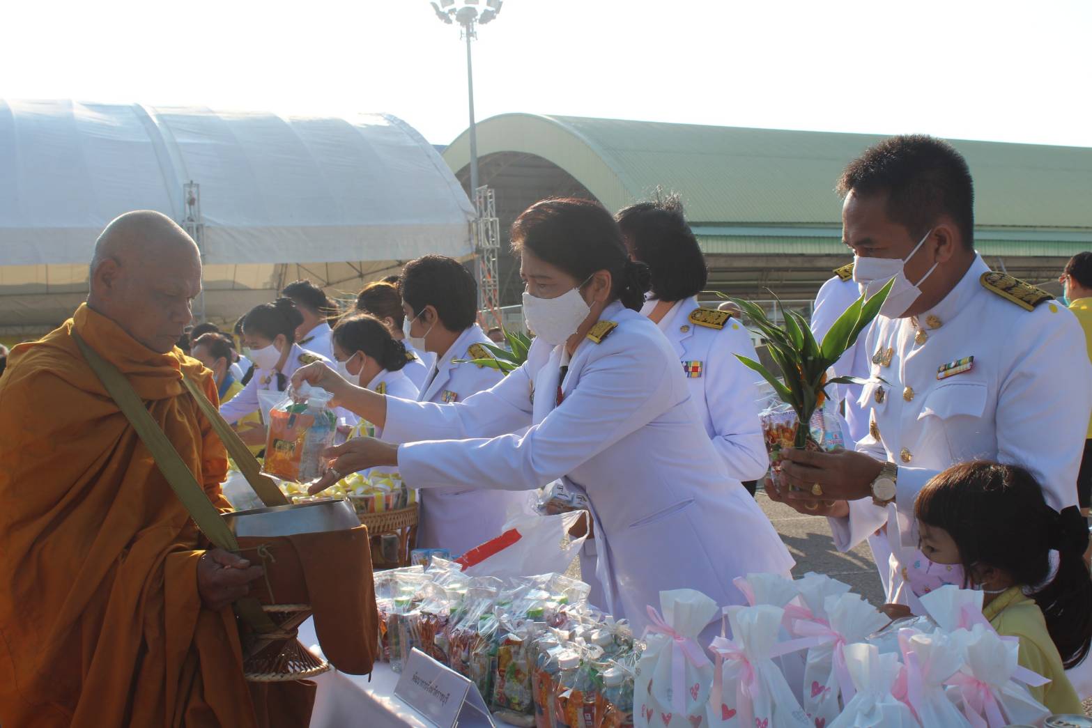 ? พช.ราชบุรี ร่วมกิจกรรมเนื่องในวันวันคล้ายวันพระบรมราชสมภพ พระบาทสมเด็จพระบรมชนกาธิเบศร มหาภูมิพลอดุลยเดชมหาราช บรมนาถบพิตร วันชาติ และวันพ่อแห่งชาติ 5 ธันวาคม 2563