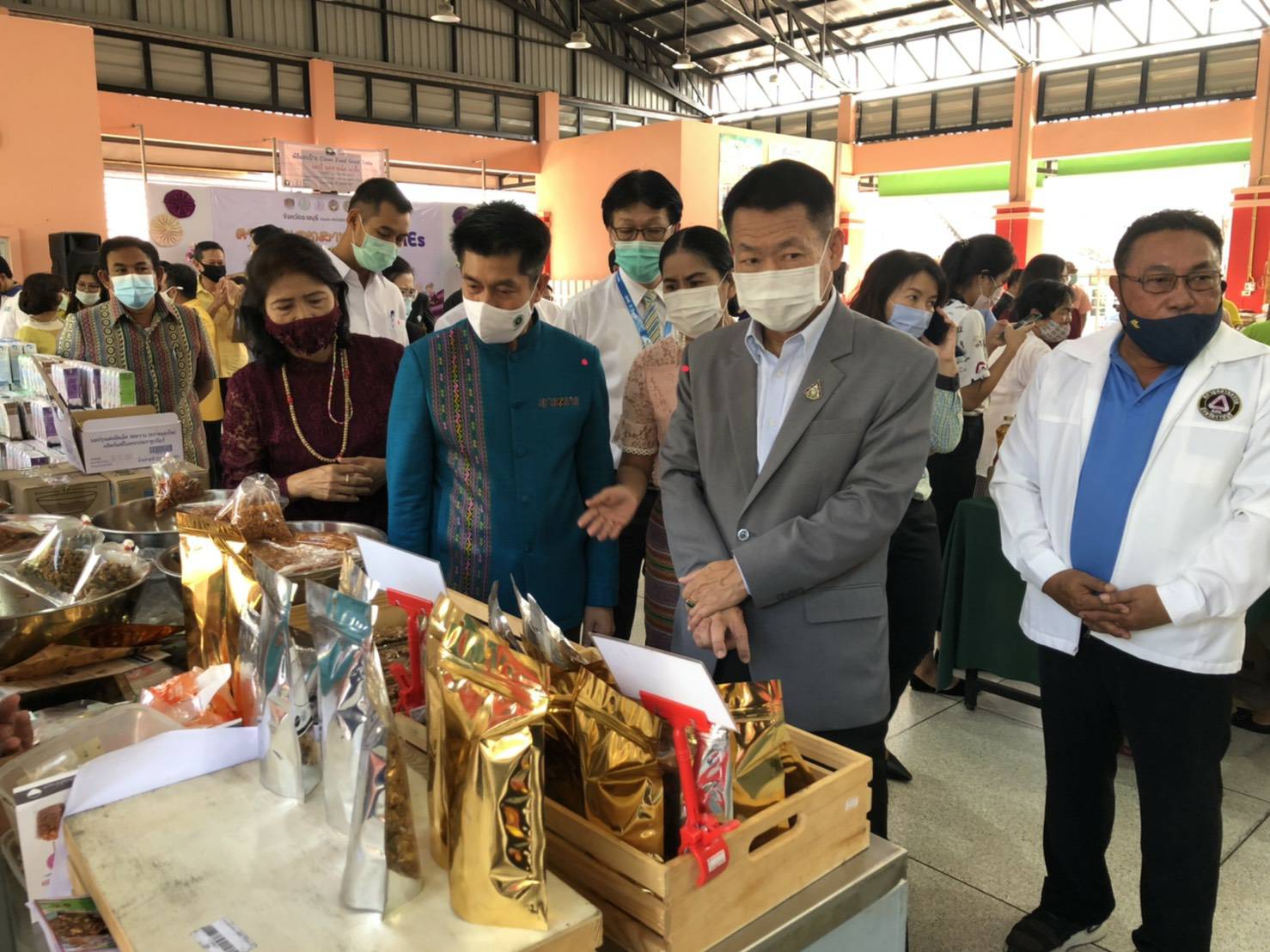 ? จังหวัดราชบุรี จัดคาราวานอุตสาหกรรม กระตุ้นเศรษฐกิจสู่ชุมชน