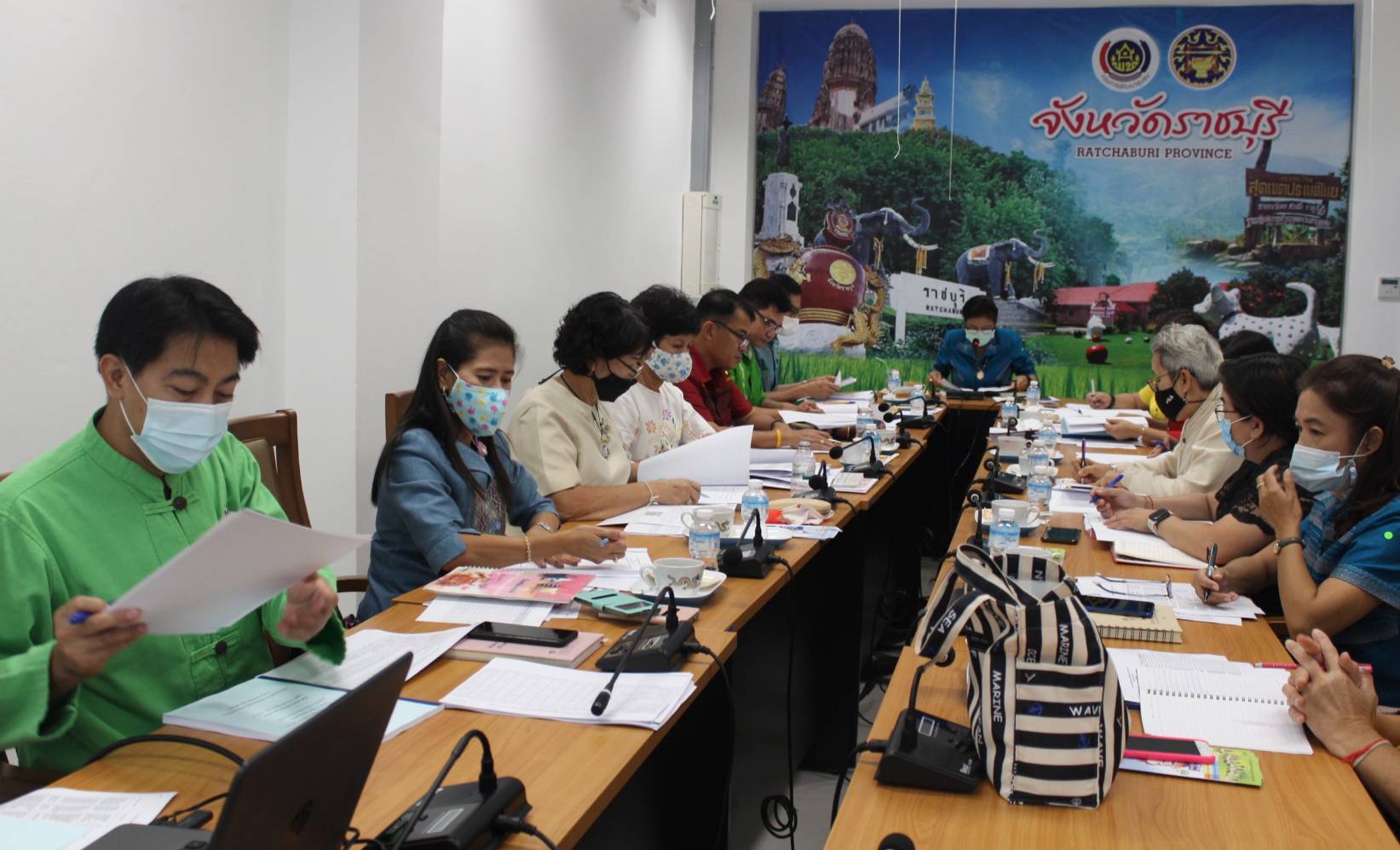 ? พช.ราชบุรี จัดประชุมประจำเดือนสำนักงานพัฒนาชุมชนจังหวัดราชบุรี