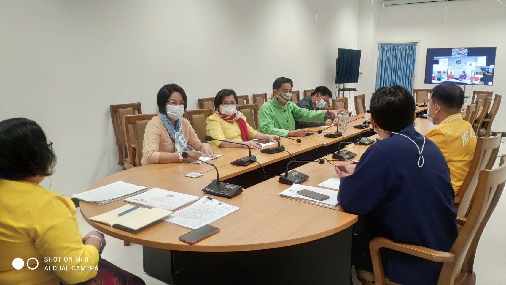 ? พช.ราชบุรี ร่วมรับฟังการประชุมขับเคลื่อนการดำเนินงานโครงการพัฒนาพื้นที่ต้นแบบการพัฒนาคุณภาพชีวิตตามหลักทฤษฎีใหม่ ประยุกต์สู่ “โคก หนอง นา โมเดล” ผ่านระบบวีดิทัศน์ทางไกล (Video Conference)