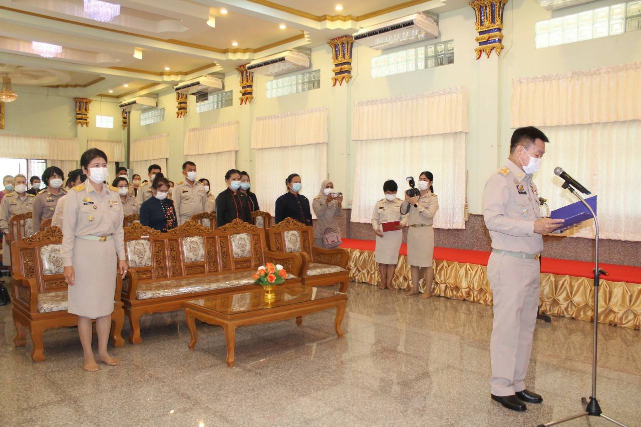 ? จังหวัดราชบุรี ประกอบพิธีลงนามถวายพระพรชัยมงคลสมเด็จพระเจ้าลูกเธอ เจ้าฟ้าสิริวัณณวรี นารีรัตนราชกัญญา เนื่องในโอกาสวันคล้ายวันประสูติ 8 มกราคม 2564 และพิธีมอบแบบลายผ้ามัดหมี่ ชื่อลาย “ผ้ามัดหมี่ลายขอเจ้าฟ้าสิริวัณณวรีฯ” แก่ผู้แทนกลุ่มทอผ้า และผู้ผลิตผู้ประกอบการ OTOP จังหวัดราชบุรี