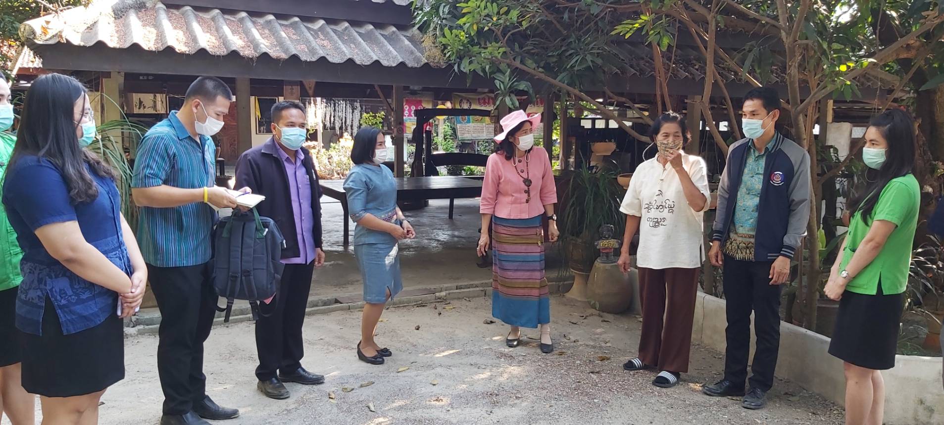 ? พช.ราชบุรี ลงพื้นที่ติตตามการดำเนินงานโครงการพัฒนาพื้นที่ต้นแบบการพัฒนาคุณภาพชีวิต ตามหลักทฤษฎีใหม่ ประยุกต์สู่ “โคก หนอง นา โมเดล”