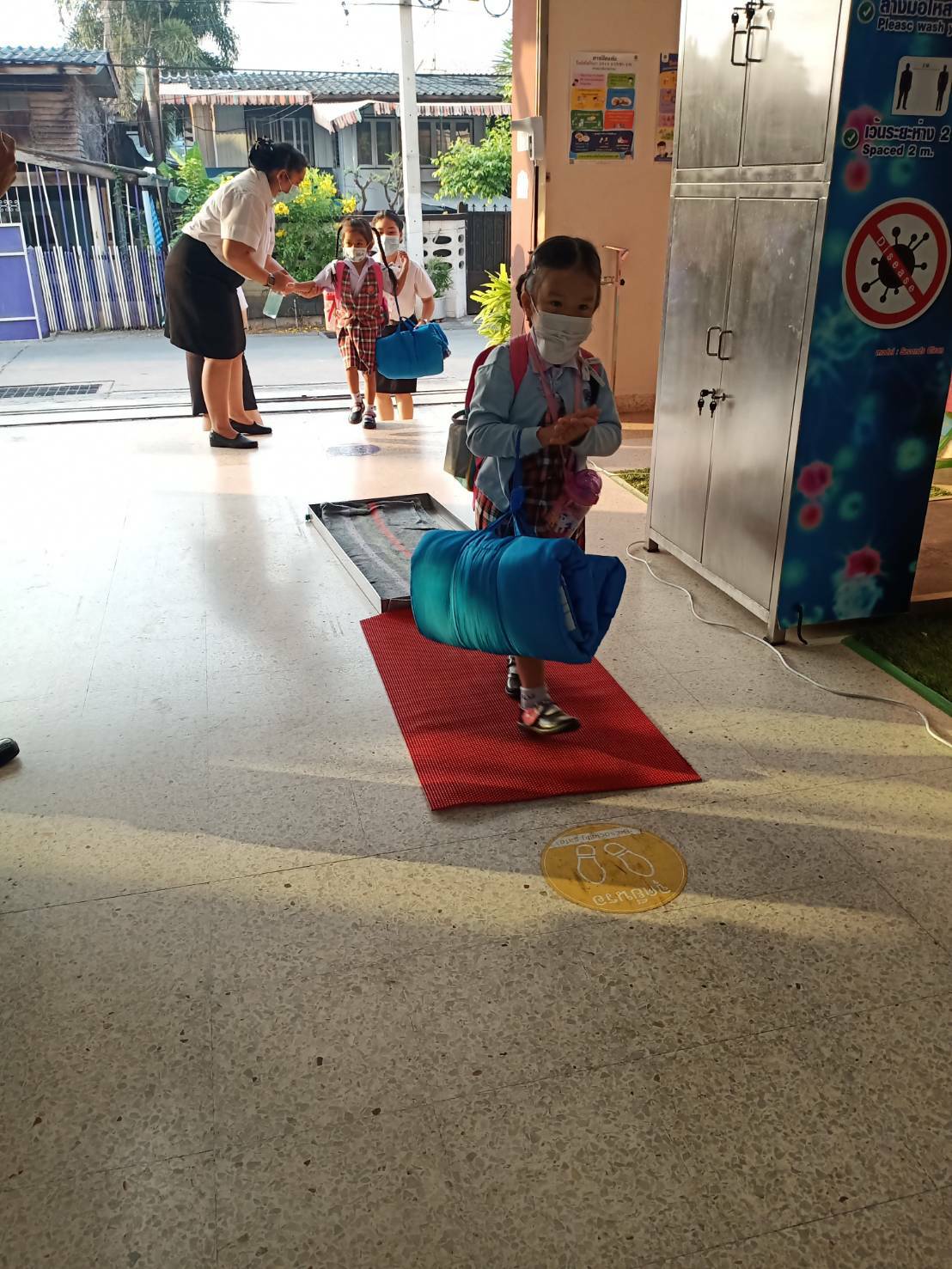 ? จังหวัดราชบุรี ออกตรวจเยี่ยมวันเปิดเรียนวันแรกในช่วงสถานการณ์ COVID – 19