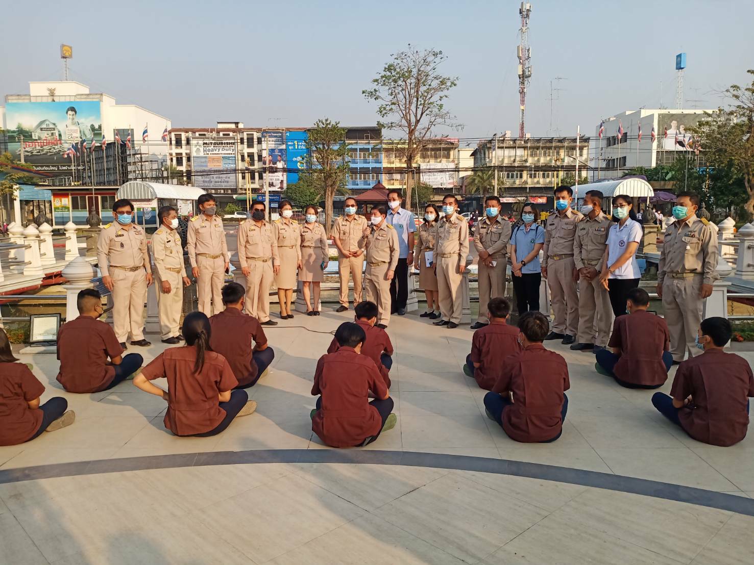 ? จังหวัดราชบุรี ออกตรวจเยี่ยมวันเปิดเรียนวันแรกในช่วงสถานการณ์ COVID – 19