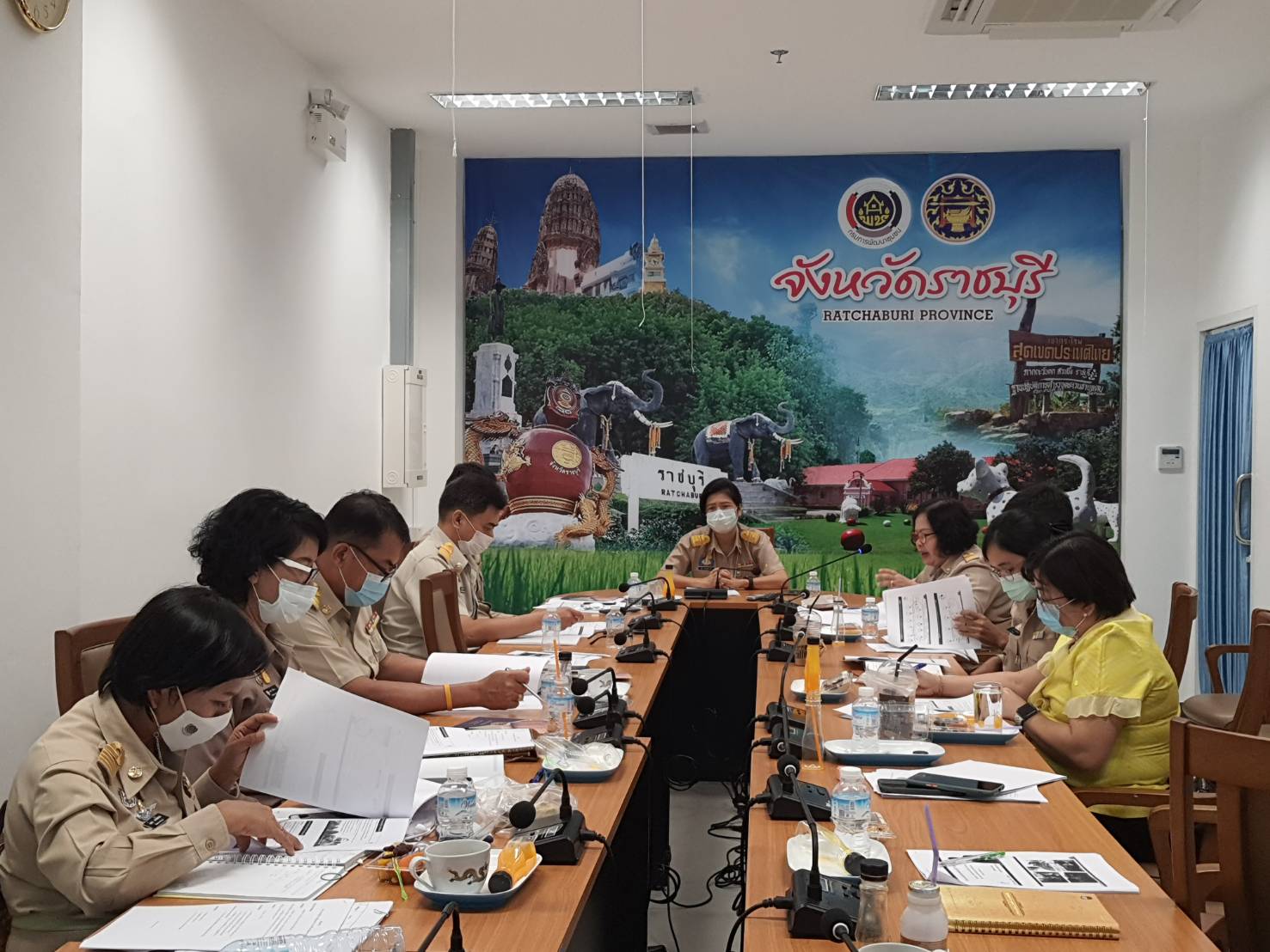 ? พจ.ราชบุรี เตรียมพร้อมทีมงาน เพื่อขับเคลื่อนโครงการเสริมสร้างและพัฒนาผู้นำการเปลี่ยนแปลง ผ่านระบบวีดิทัศน์ทางไกล (Video Conference)