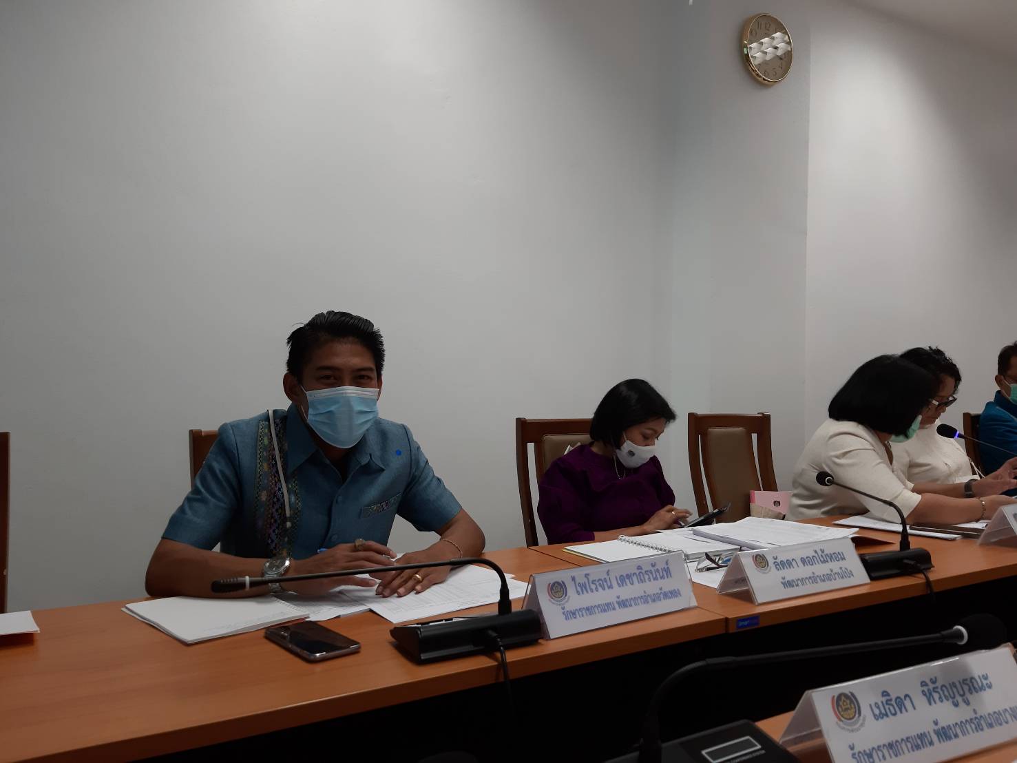 พช.ราชบุรี จัดประชุมประจำเดือนสำนักงานพัฒนาชุมชนจังหวัดราชบุรี