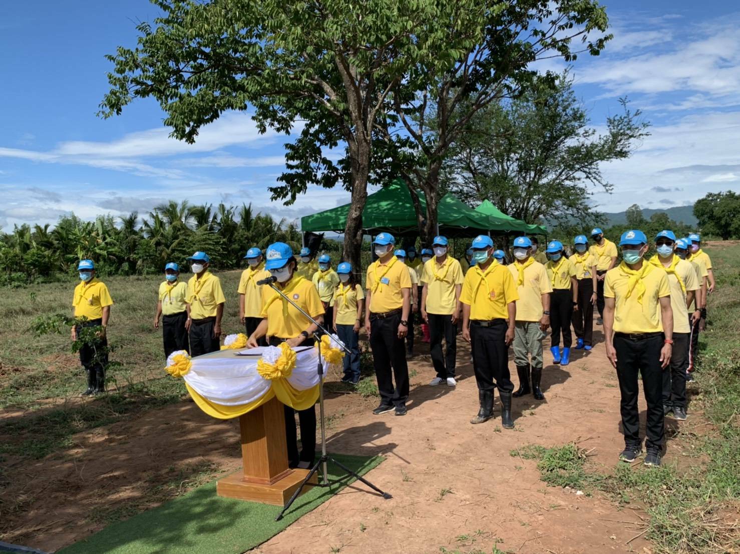 ? จังหวัดราชบุรี จัดกิจกรรม Kick off  “จิตอาสาพัฒนาชุมชนเอามื้อสามัคคี” เฉลิมพระเกียรติเนื่องในโอกาสมหามงคลเฉลิมพระชนมพรรษา พระบาทสมเด็จพระปรเมนทรรามาธิบดีศรีสินทรมหาวชิราลงกรณ พระวชิรเกล้าเจ้าอยู่หัว