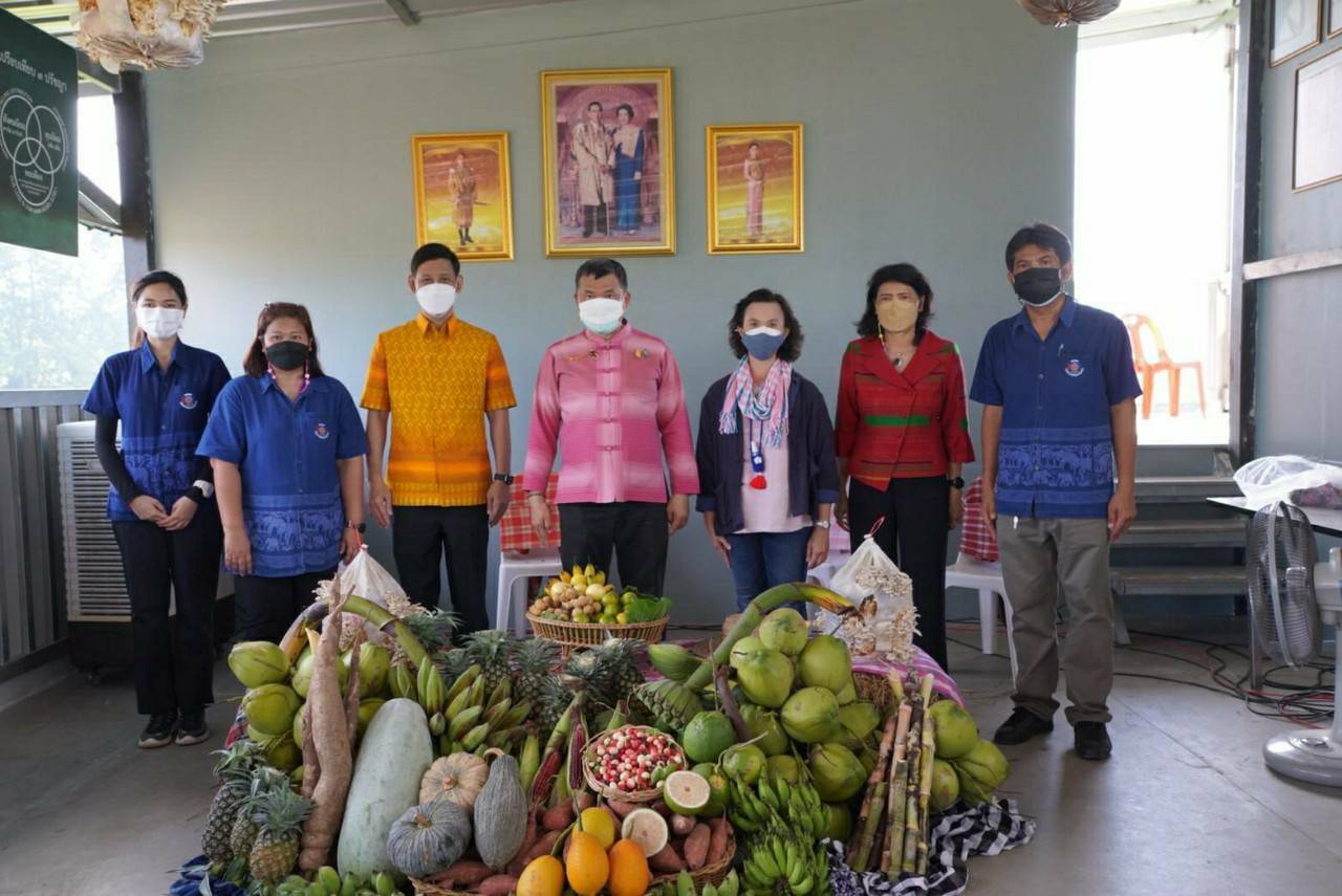 ?‘อธิบดีพช.’ เยี่ยมชมต้นแบบความสำเร็จ โคก หนอง นา พช. ไร่สุขพ่วง ขยายความสุขสู่ชุมชน