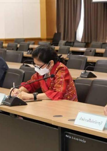 ?พช.ราชบุรีเข้าร่วมประชุมคณะกรรมการจัดพิธีทอดผ้าป่าสนับสนุนโครงการทุนเล่าเรียนหลวงสำหรับพระสงฆ์ไทย และประชุมคณะอนุกรรมการฯ ระดับจังหวัด ปี 2564 ผ่านระบบ Video Conference