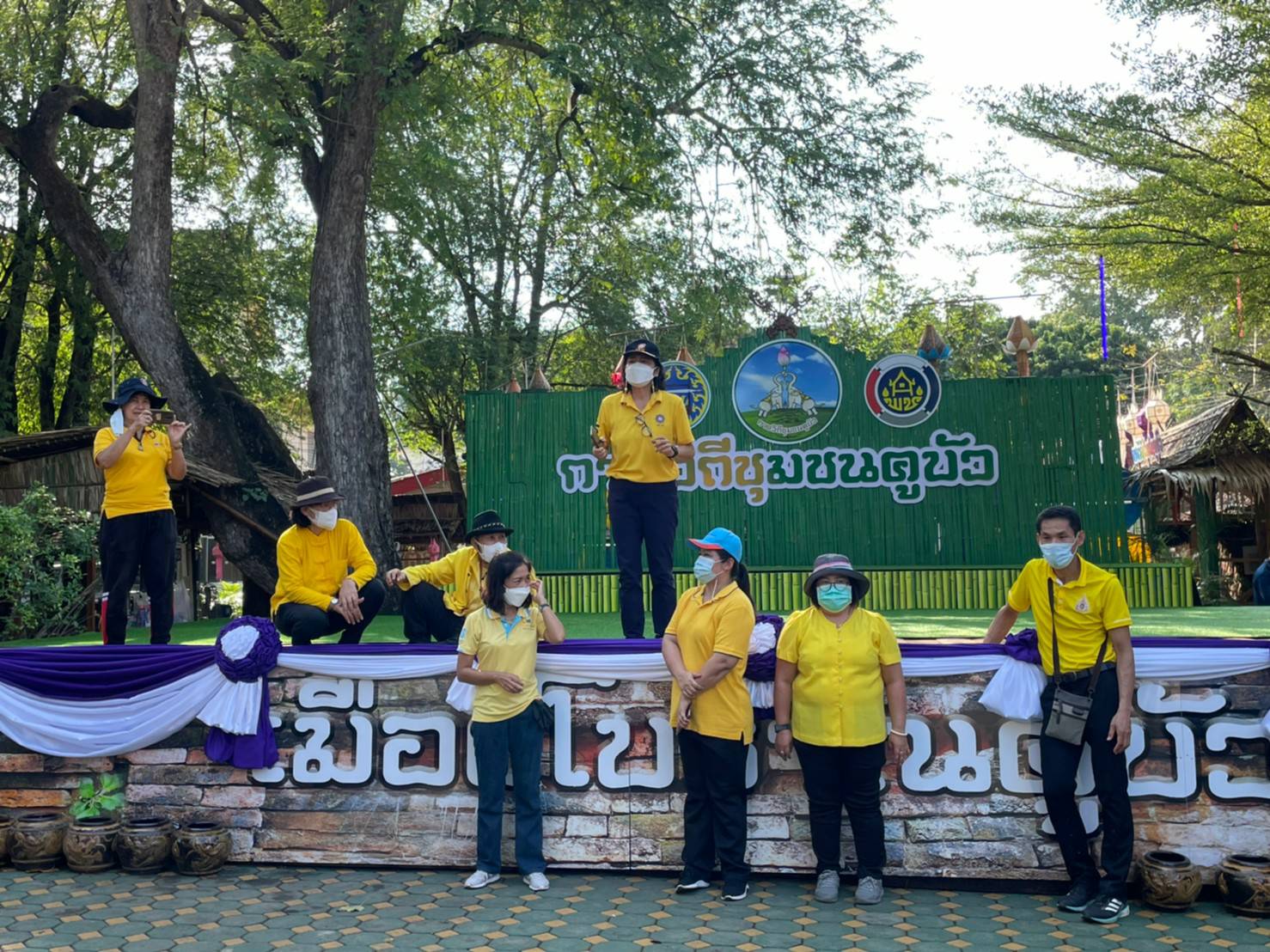 ?  พช.ราชบุรี รวมพลังจัดกิจกรรม จิตอาสาพัฒนาชุมชนปฏิบัติภารกิจเตรียมความพร้อมสถานที่กาดวิถีชุมชนคูบัว ในการรับเสด็จ พลเอกหญิง ศาสตราจารย์เกียรติคุณ สมเด็จพระกนิษฐาธิราชเจ้า กรมสมเด็จพระเทพรัตนราชสุดา ฯ สยามบรมราชกุมารี