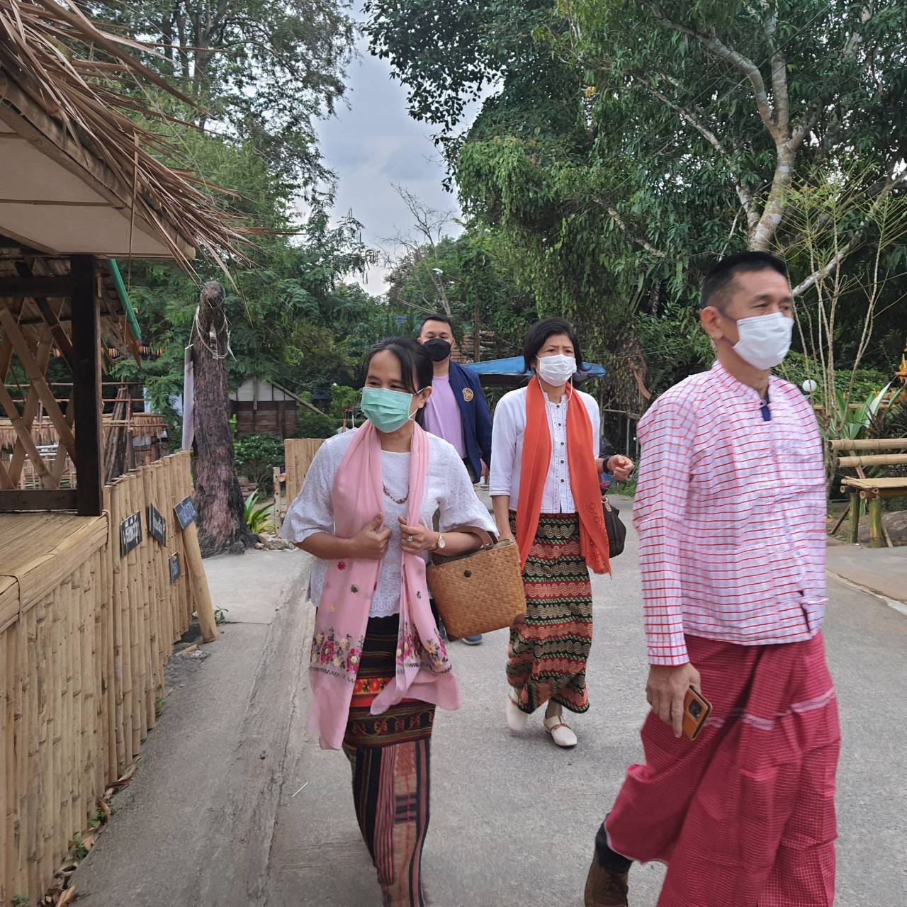 ?เช็คอิน “หมู่บ้านมอญห้วยน้ำใส” แม่กำปอง 2 หมู่บ้านท่องเที่ยว D-HOPE แหล่งท่องเที่ยวแห่งใหม่อำเภอสวนผึ้ง จังหวัดราชบุรี