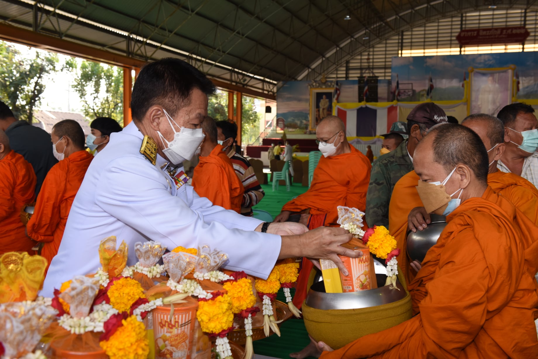 ? พช.ราชบุรี ร่วมพิธีและกิจกรรมเนื่องในวันคล้ายวันพระบรมราชสมภพพระบาทสมเด็จพระบรมชนกาธิเบศร มหาภูมิพลอดุลยเดชมหาราช บรมนาถบพิตร วันชาติ และวันพ่อแห่งชาติ 5 ธันวาคม 2564