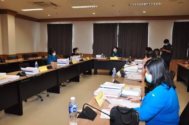 ราชบุรีประชุมพิจารณาคัดเลือกข้าราชการพลเรือนดีเด่น ประจำปี 2564