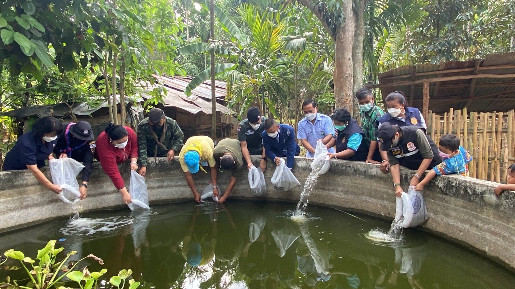 ? จังหวัดราชบุรี เดินหน้าขจัดความยากจนและพัฒนาคนทุกช่วงวัยอย่างยั่งยืน ตามหลักปรัชญาของเศรษฐกิจพอเพียง แบบพุ่งเป้า ด้วยข้อมูล TPMap