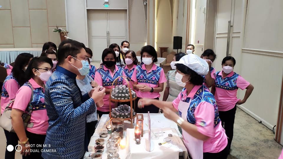 ?พช.ราชบุรี-จับมือคณะกรรมการพัฒนาสตรี จัดงาน “มหกรรมอาชีพสตรี” สร้างรายได้สตรีและเสริมสร้างชุมชนเข้มแข็ง