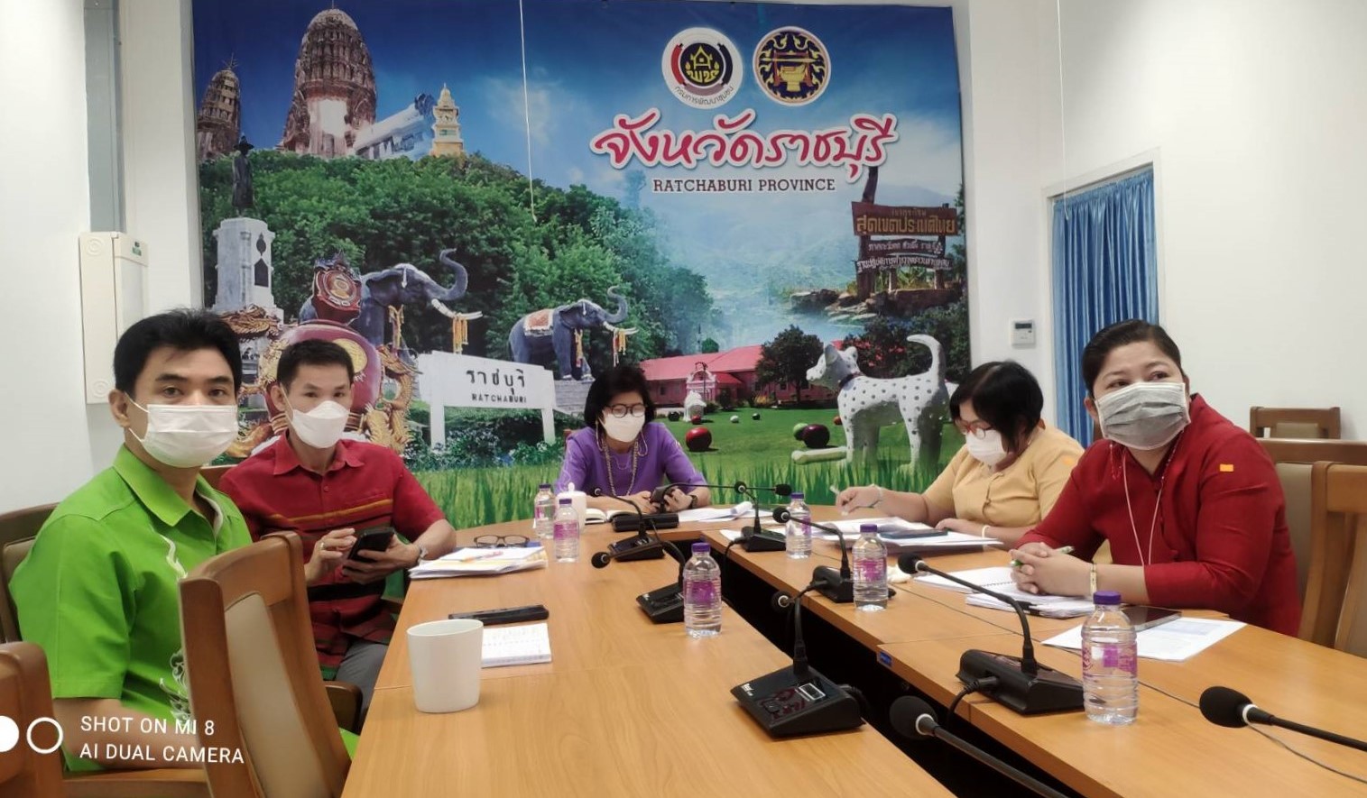 ?พช.ราชบุรี ร่วมรับฟังการประชุมชี้แจงแนวทางการดำเนินงาน โครงการพัฒนาชุมชนใสสะอาด ประจำปีงบประมาณ 2565 ผ่านระบบประชุมออนไลน์ (Video Conference)