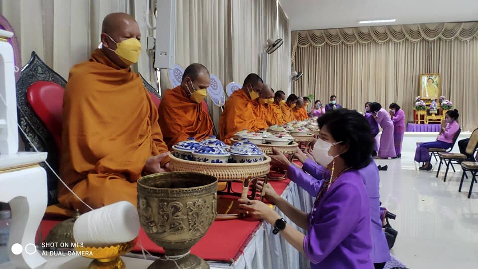 ?อำเภอสวนผึ้ง และพช.ราชบุรี เดินหน้าขยายผลการดำเนินงานตามแนวพระราชดำริฯ ร่วมกับอุทยานธรรมชาติวิทยาอันเนื่องมาจากพระราชดำริ สมเด็จพระเทพรัตนราชสุดาฯสยามบรมราชกุมารี อำเภอสวนผึ้ง เพื่อสร้างความมั่นคงทางอาหาร และขับเคลื่อนโครงการ 9;10 ปฏิบัติบูชา “สืบสาน รักษา ต่อยอด” แนวพระราชดำริ ประจำปี 2565