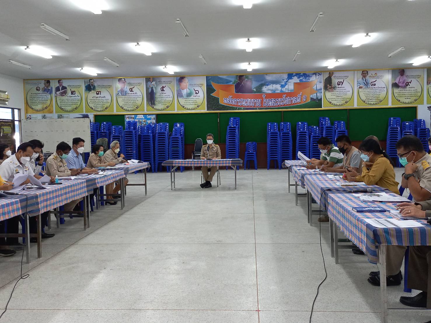 ? สพอ.เมืองราชบุรี ประชุมคณะกรรมการบริหารศูนย์อำนวยการปฏิบัติการขจัดความยากจนฯ (ศจพ.อ.) ครั้งที่ 4/2565