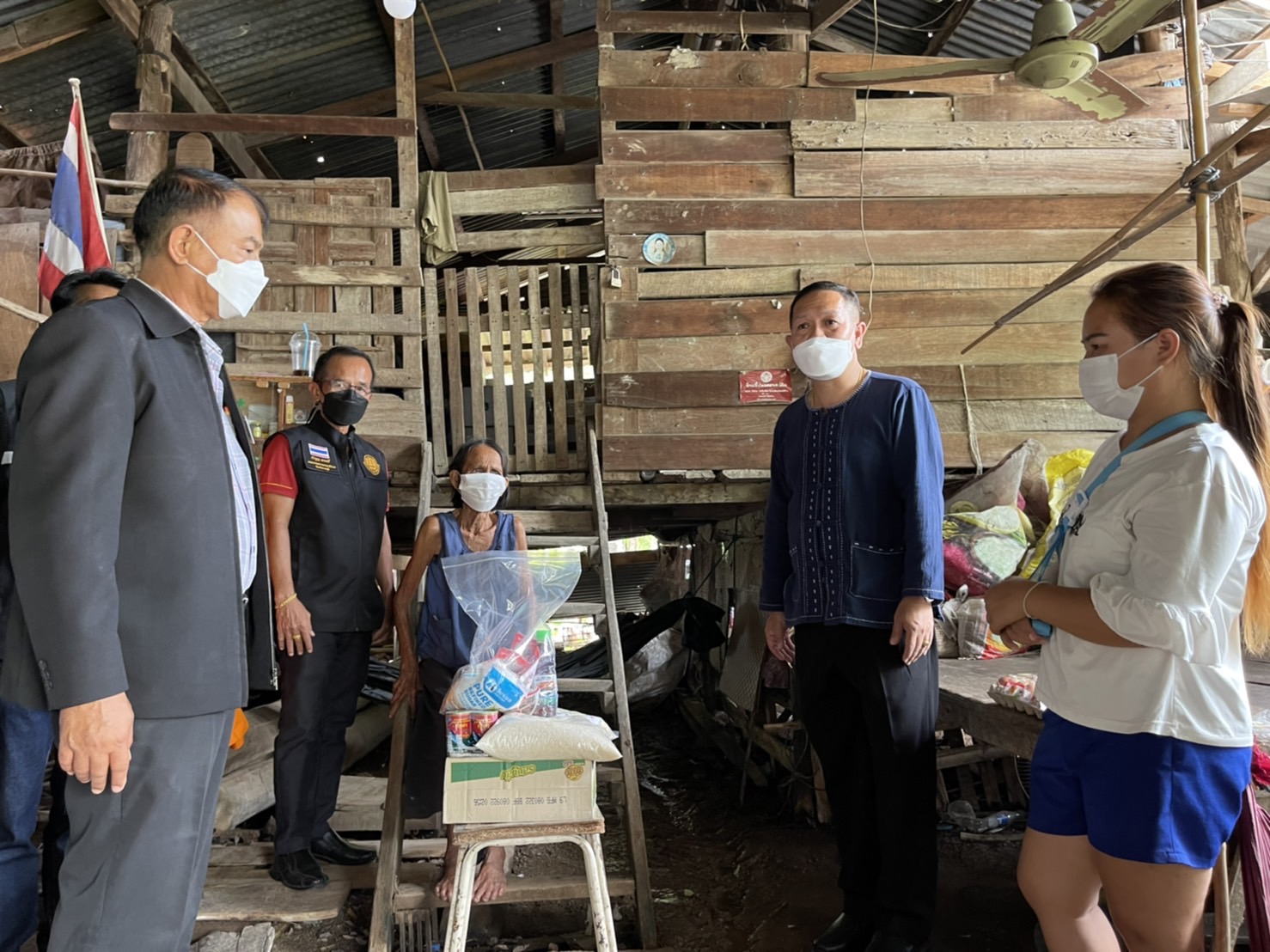 ? อำเภอโพธาราม จังหวัดราชบุรี ร่วมปฏิบัติการขจัดความยากจนและพัฒนาคนทุกช่วงวัยอย่างยั่งยืน ตามหลักปรัชญาของเศรษฐกิจพอเพียง ครั้งที่ 2 ?