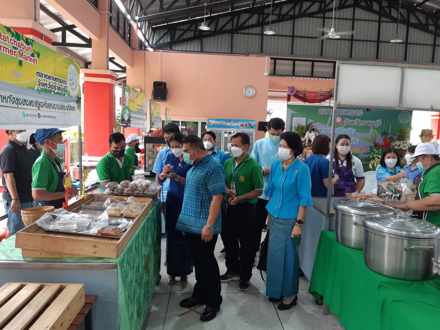 ? พช.ราชบุรี ร่วมพิธีเปิดงาน “น้าเยี่ยมชวนจ่ายตลาด” เชิญชวนมาจับจ่ายสินค้าเกษตรปลอดภัยที่ตลาดเกษตรกรจังหวัดราชบุรี