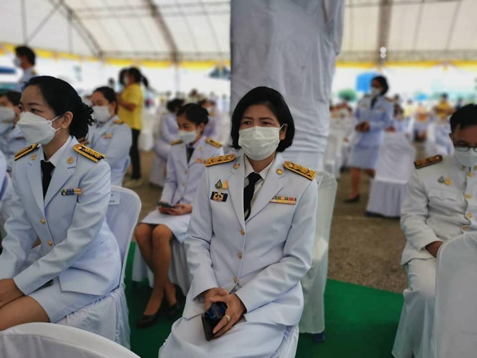 ?พช.ราชบุรี ร่วมทำบุญตักบาตรและถวายสัตย์ปฏิญาณเพื่อเป็นข้าราชการที่ดีและพลังของแผ่นดิน เนื่องในโอกาสวันเฉลิมพระชนมพรรษาพระบาทสมเด็จพระเจ้าอยู่หัว