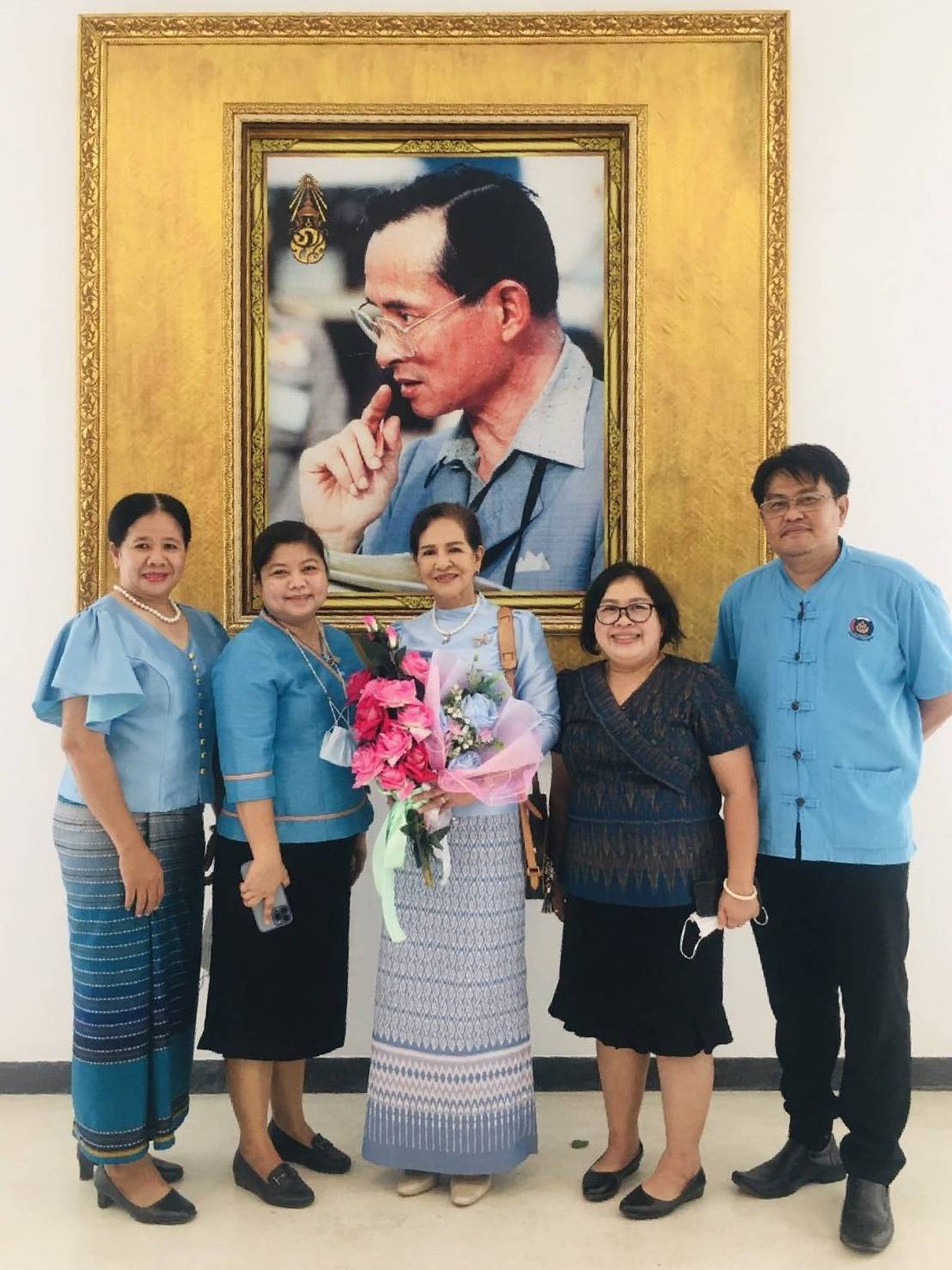 ?ราชบุรี จัดพิธีมอบโล่รางวัลและใบประกาศเกียรติคุณงานพัฒนาชุมชนดีเด่น ประจำปี 2565?